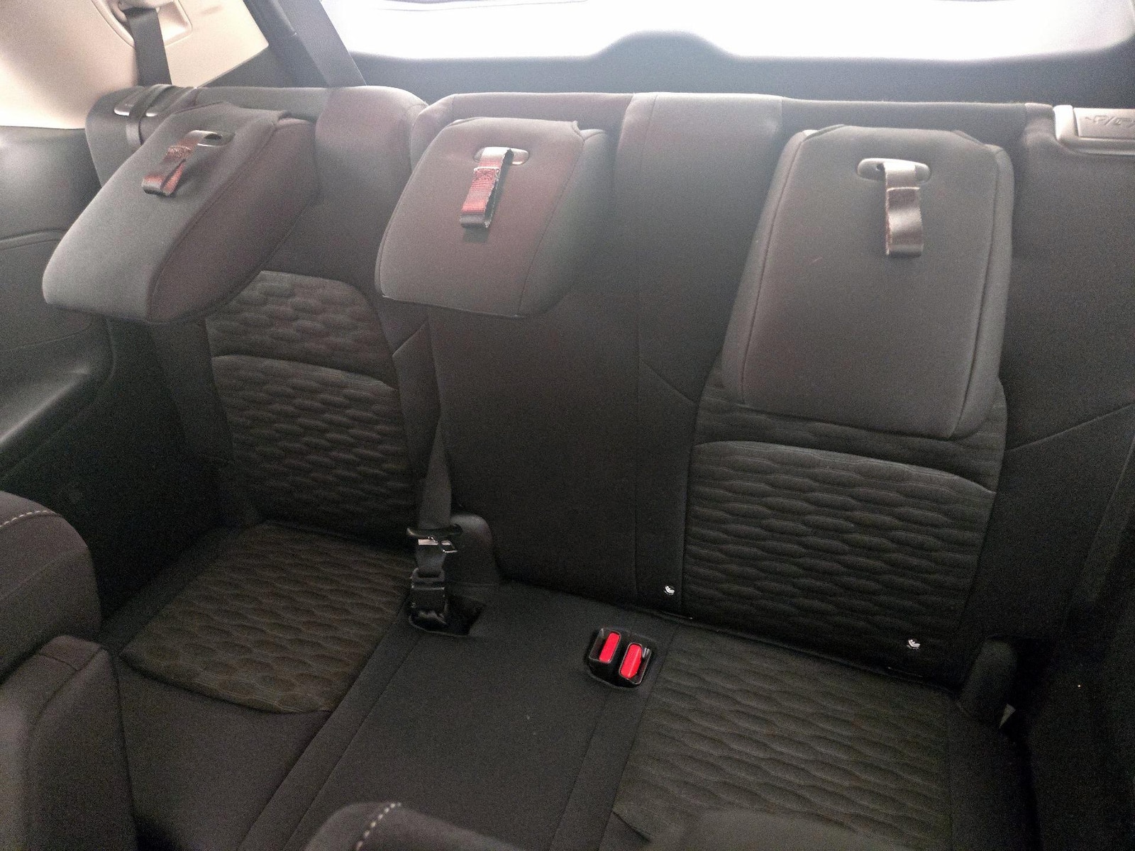 2024 Nissan Pathfinder SV - Photo 22