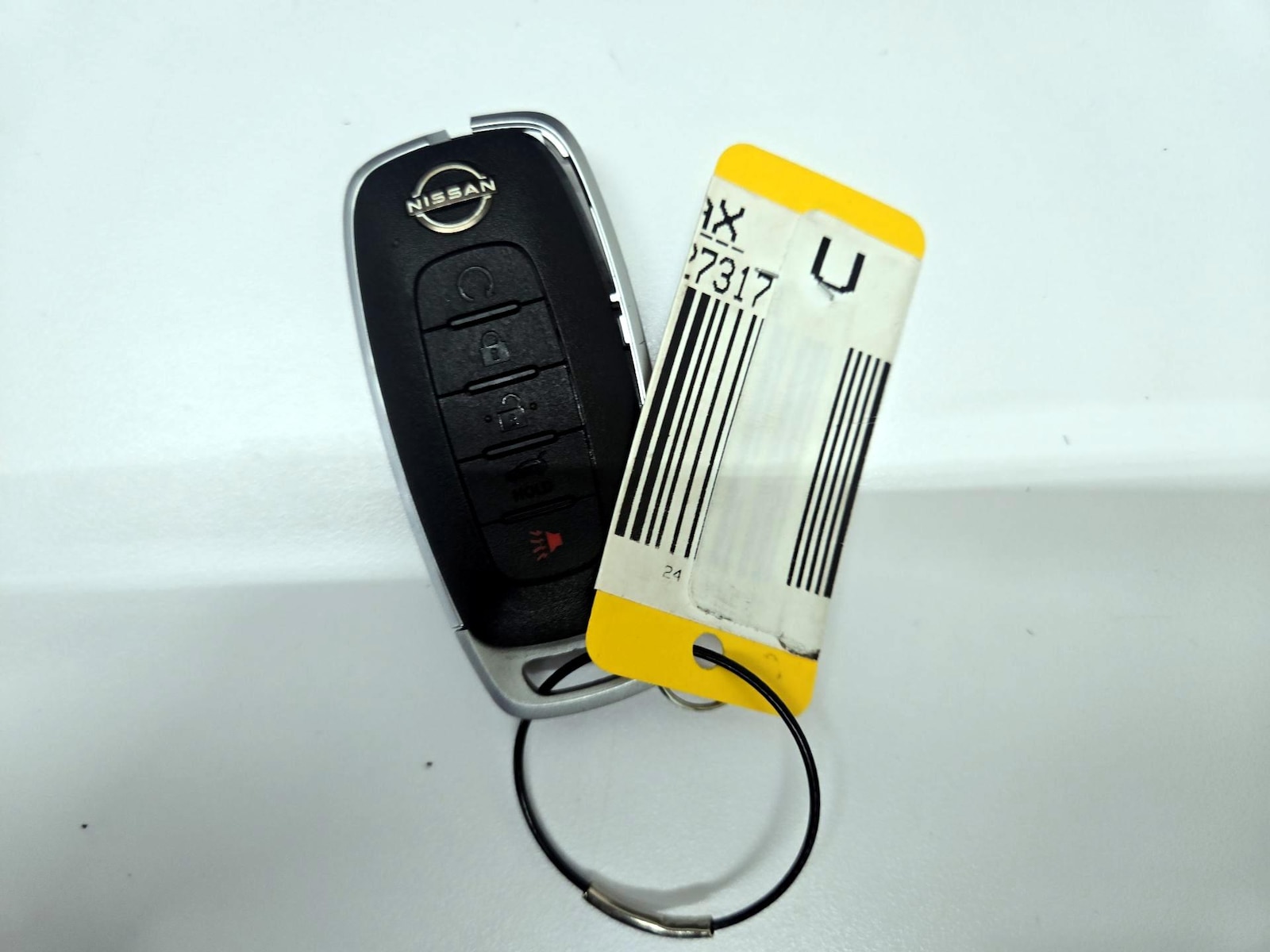 2024 Nissan Pathfinder SV - Photo 25