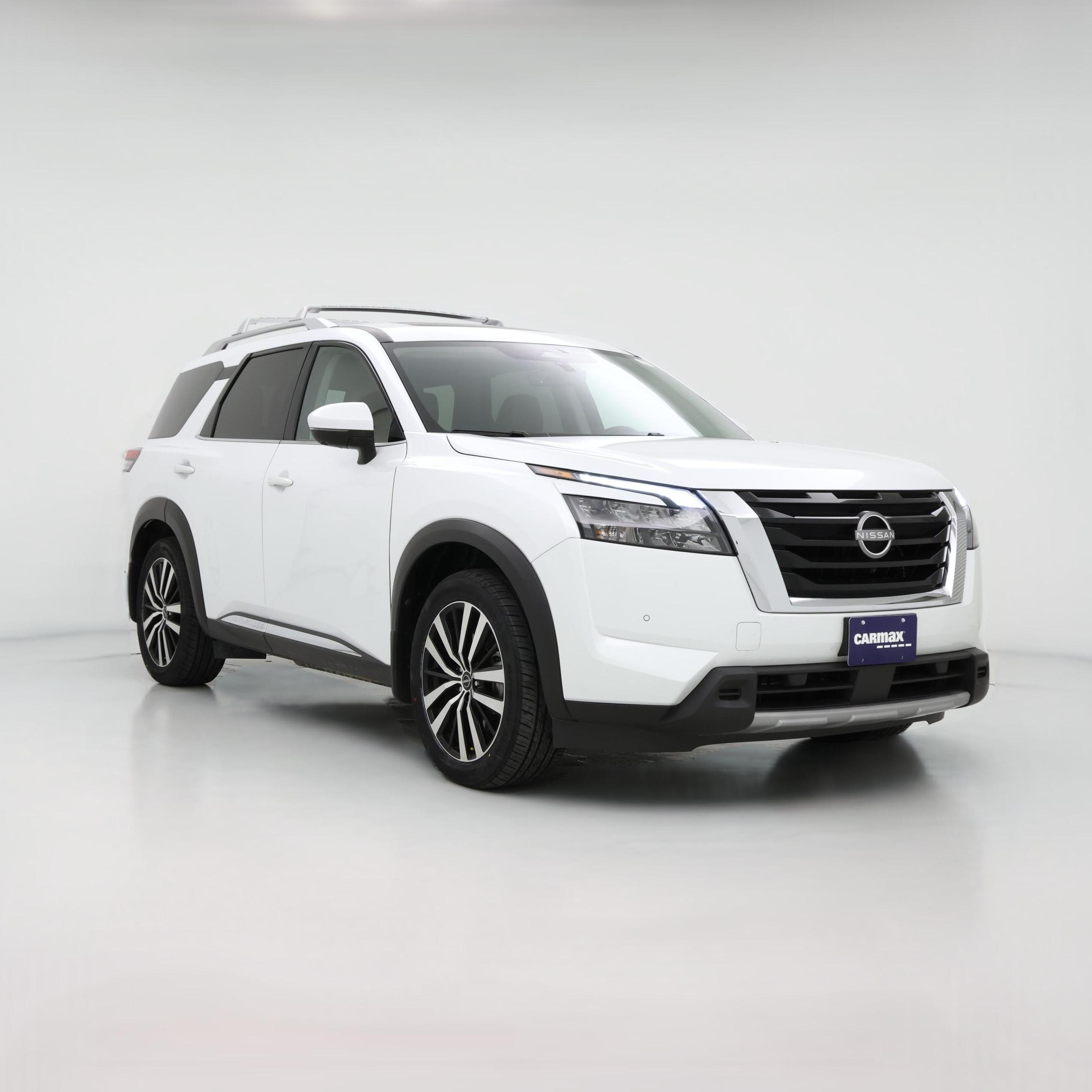 Thumbnail: 2025 Nissan Pathfinder - 1