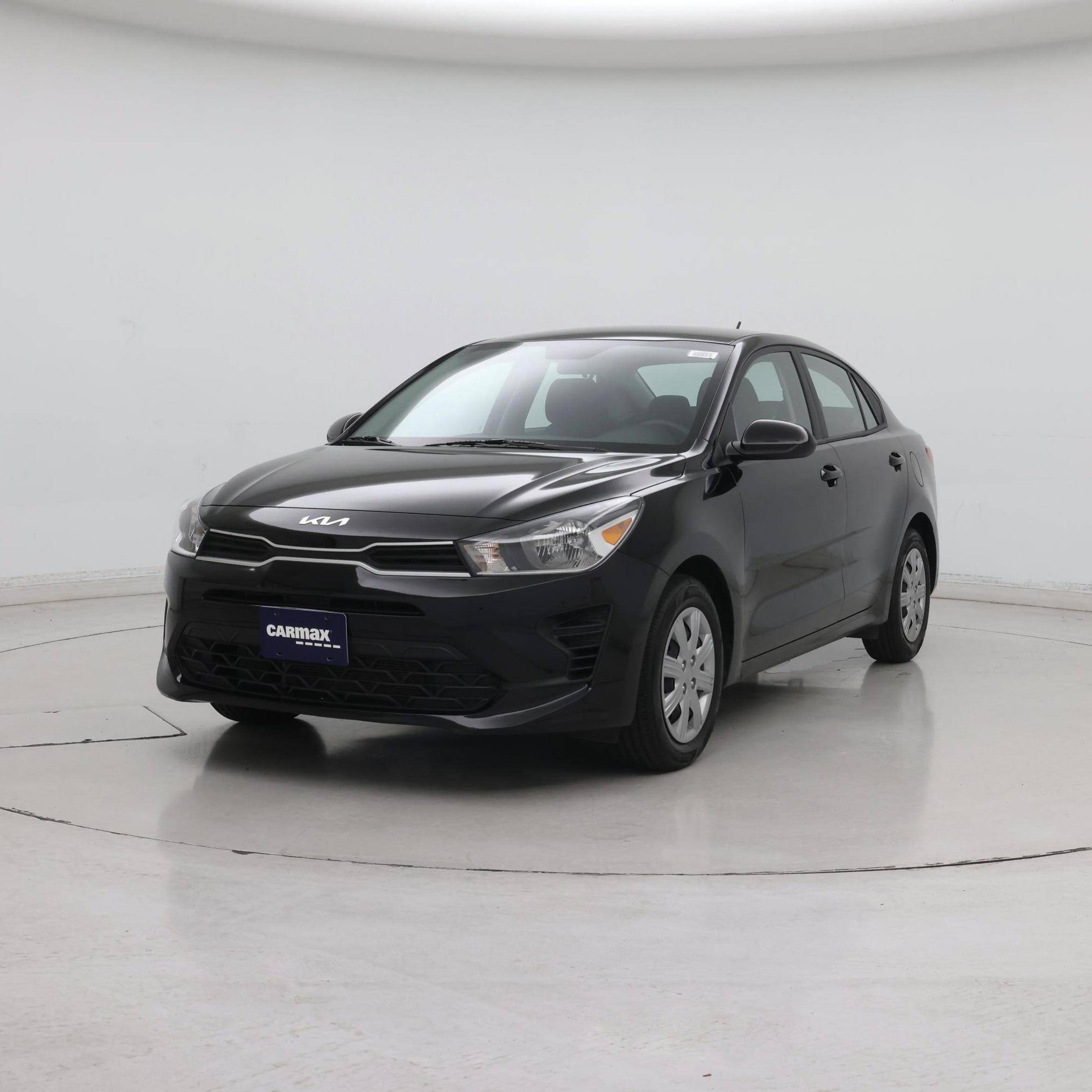 Thumbnail: 2023 Kia Rio - 4