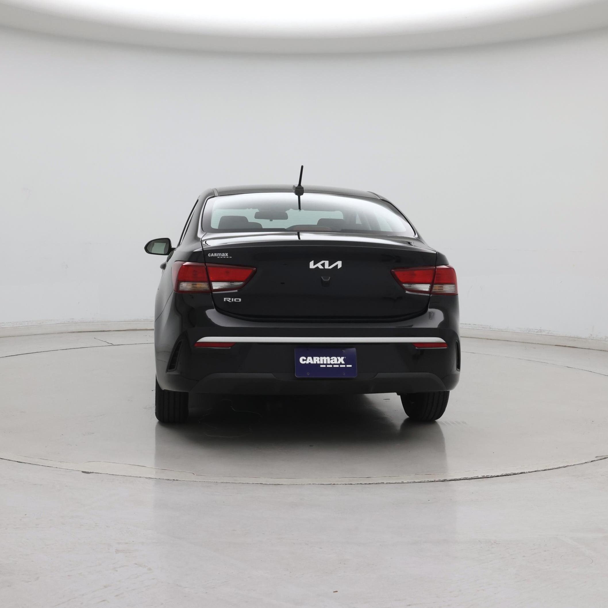 Thumbnail: 2023 Kia Rio - 6