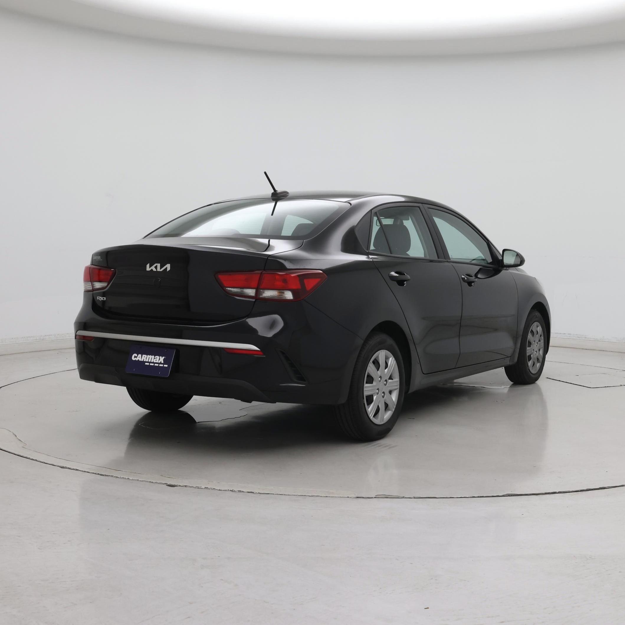 Thumbnail: 2023 Kia Rio - 8