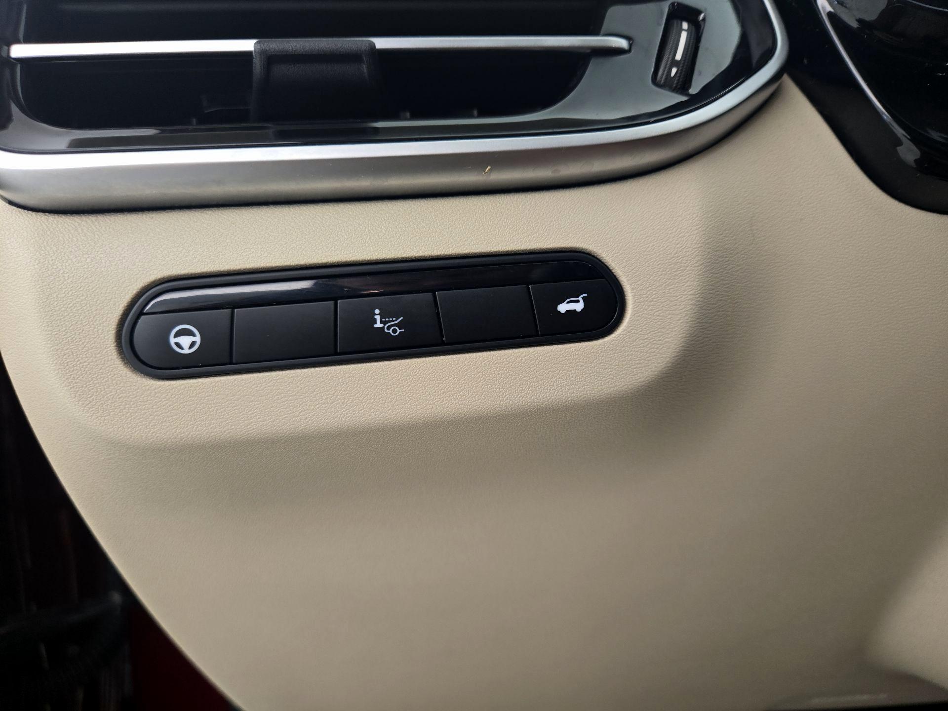 Thumbnail: 2024 INFINITI QX60 - 13