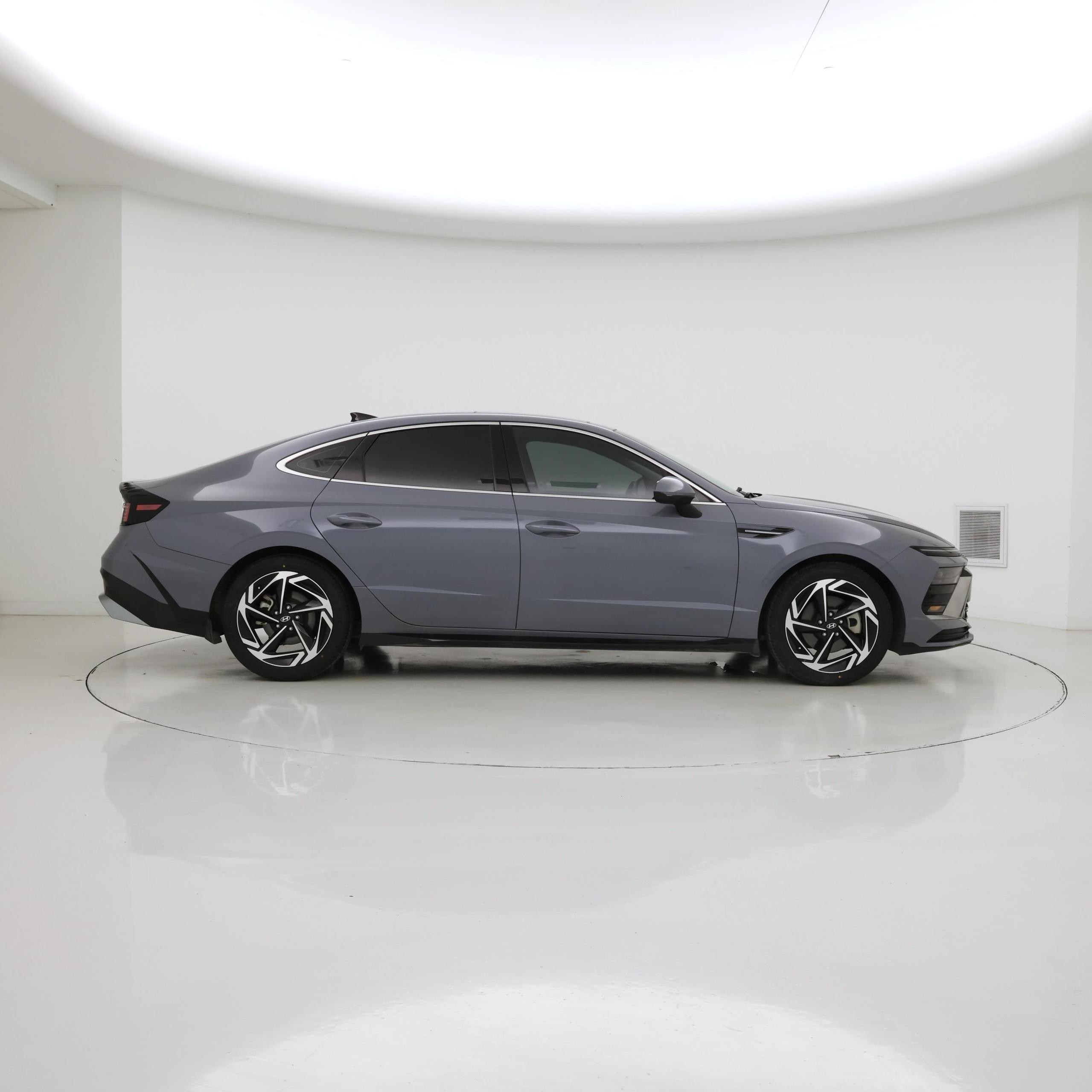 Thumbnail: 2024 Hyundai Sonata - 7