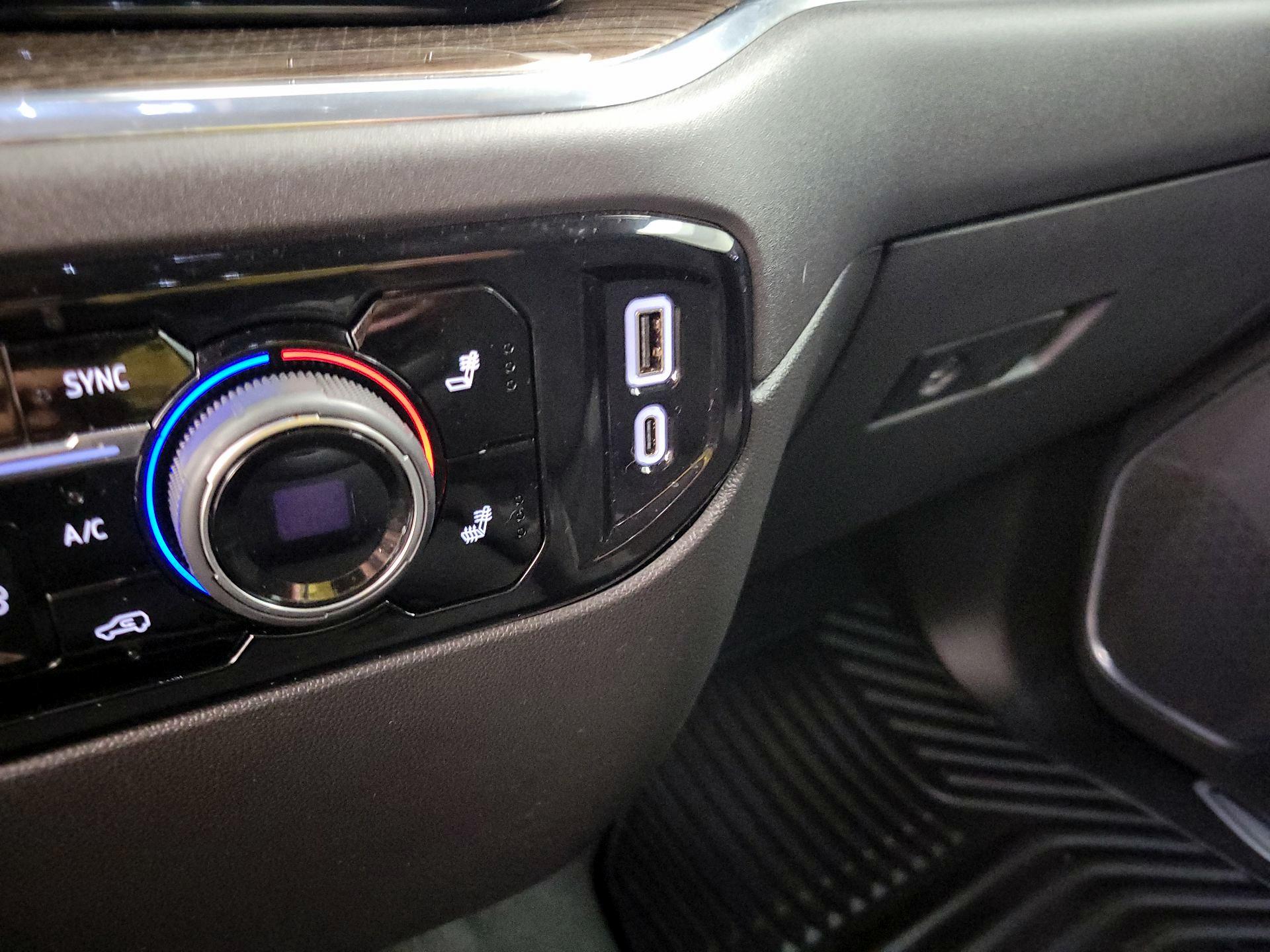 Thumbnail: 2025 Chevrolet Silverado 1500 - 19