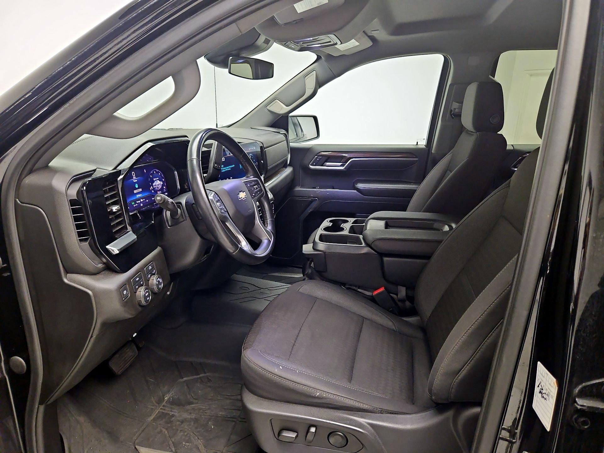 Thumbnail: 2023 Chevrolet Silverado 1500 - 11