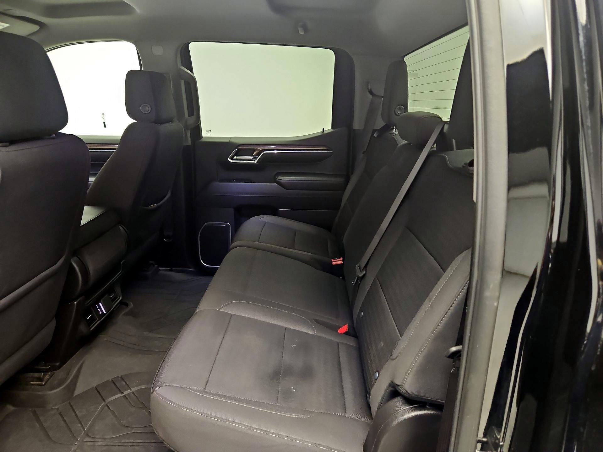 Thumbnail: 2023 Chevrolet Silverado 1500 - 19