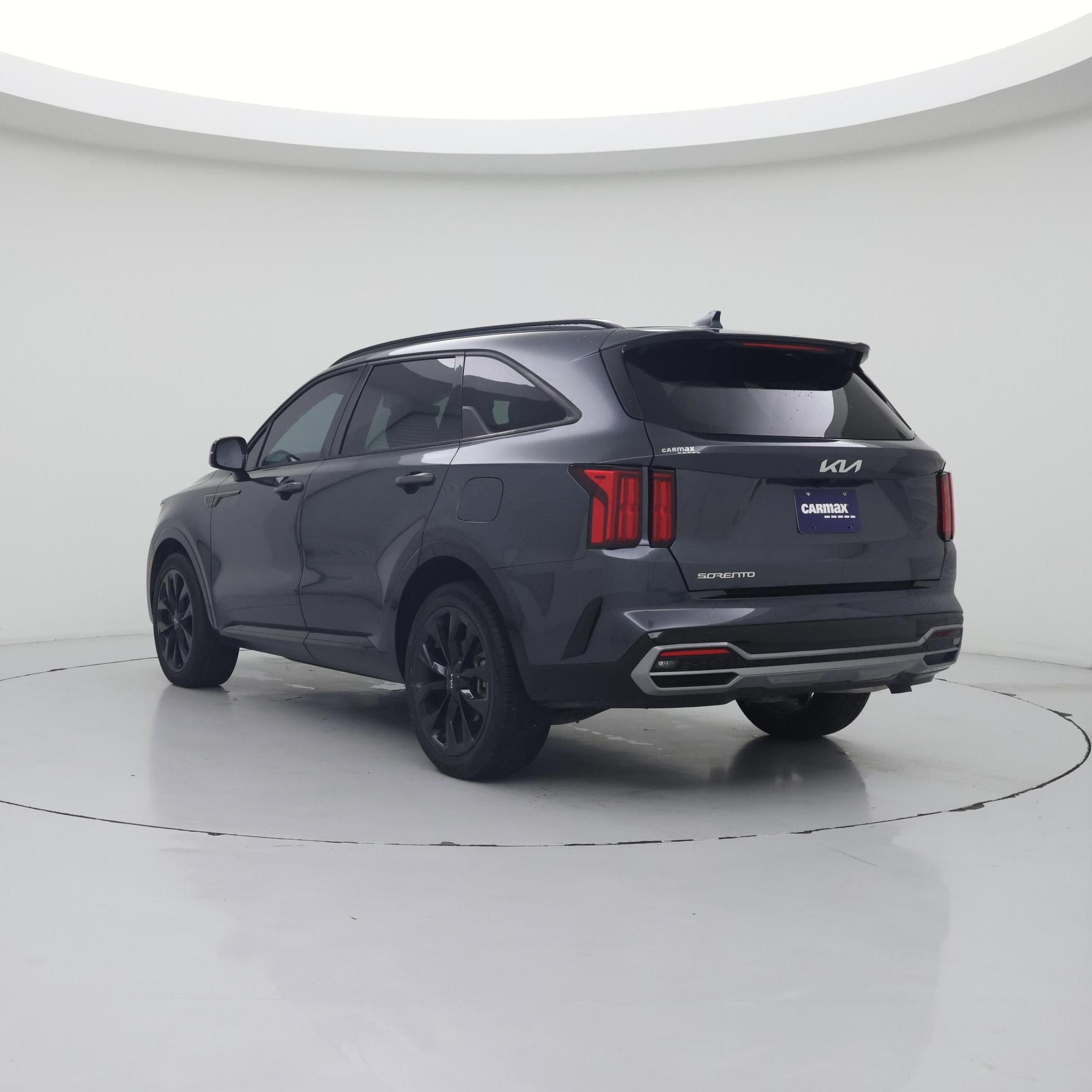 Thumbnail: 2023 Kia Sorento - 2