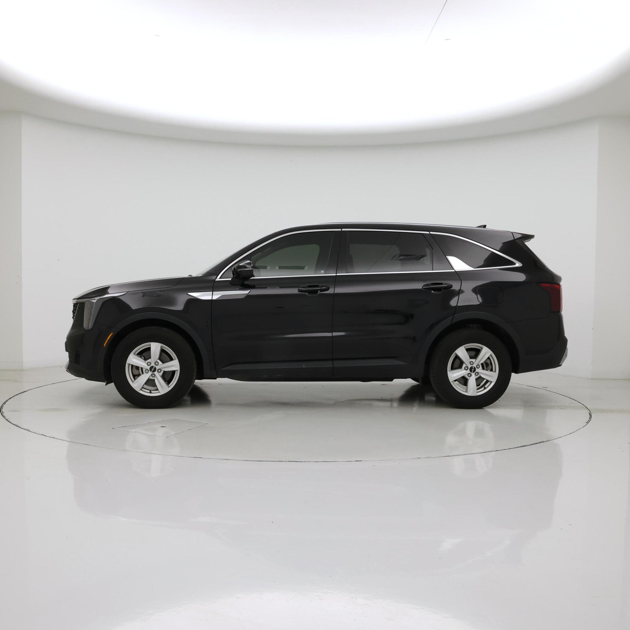 Thumbnail: 2025 Kia Sorento - 3