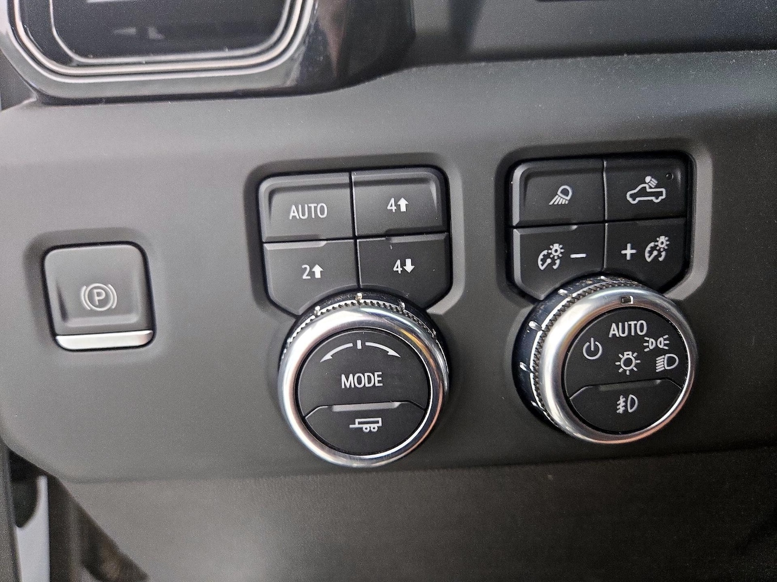 2023 GMC Sierra 1500 AT4 - Photo 14