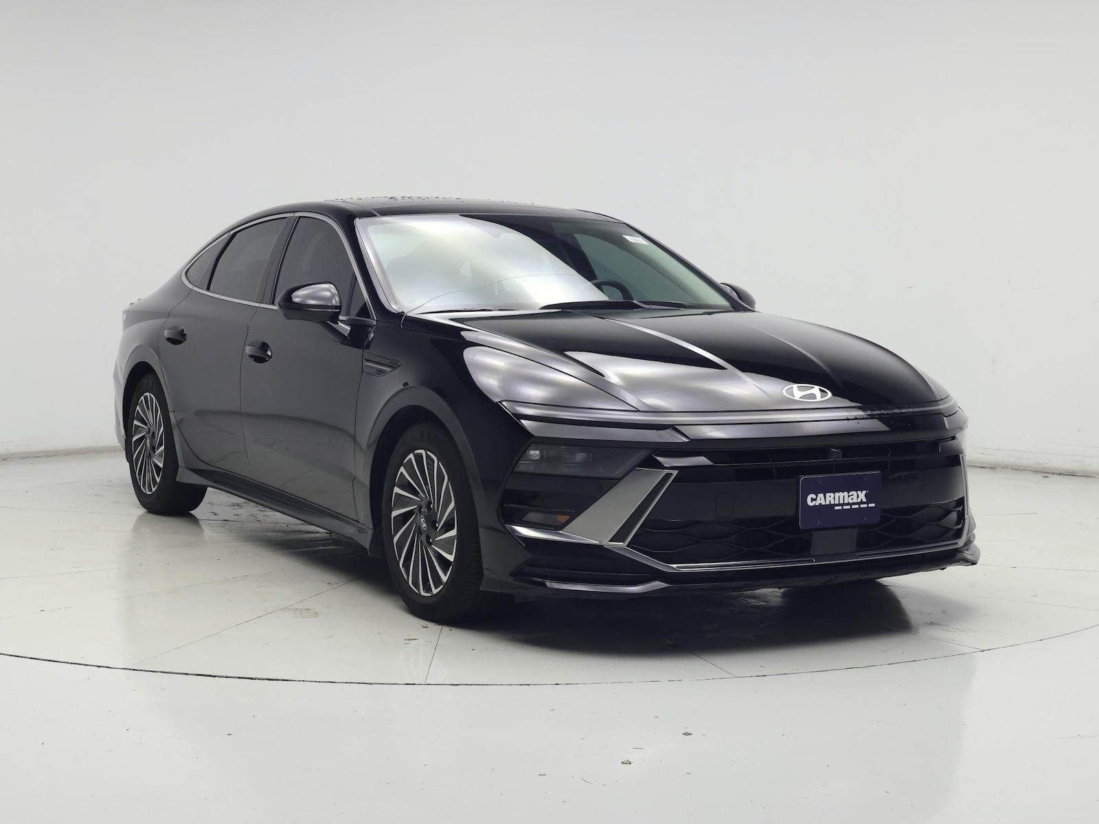 2025 Hyundai Sonata Hybrid Limited - Photo 2