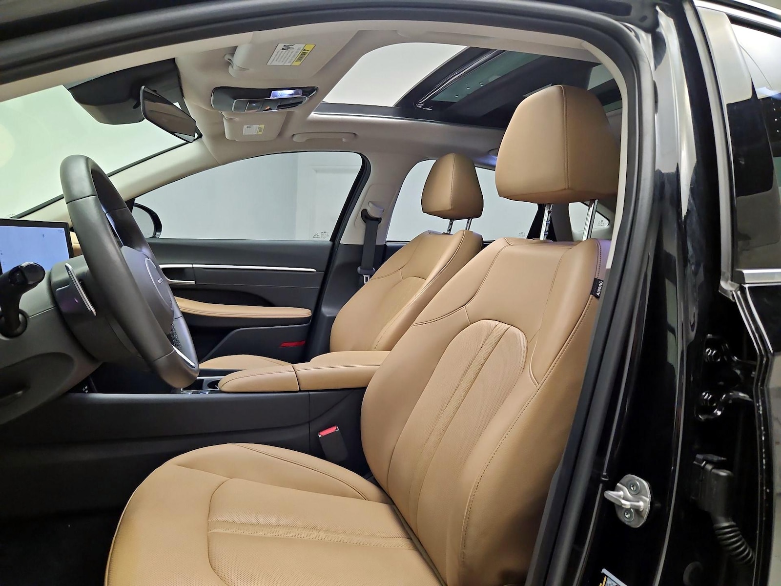 2025 Hyundai Sonata Hybrid Limited - Photo 21