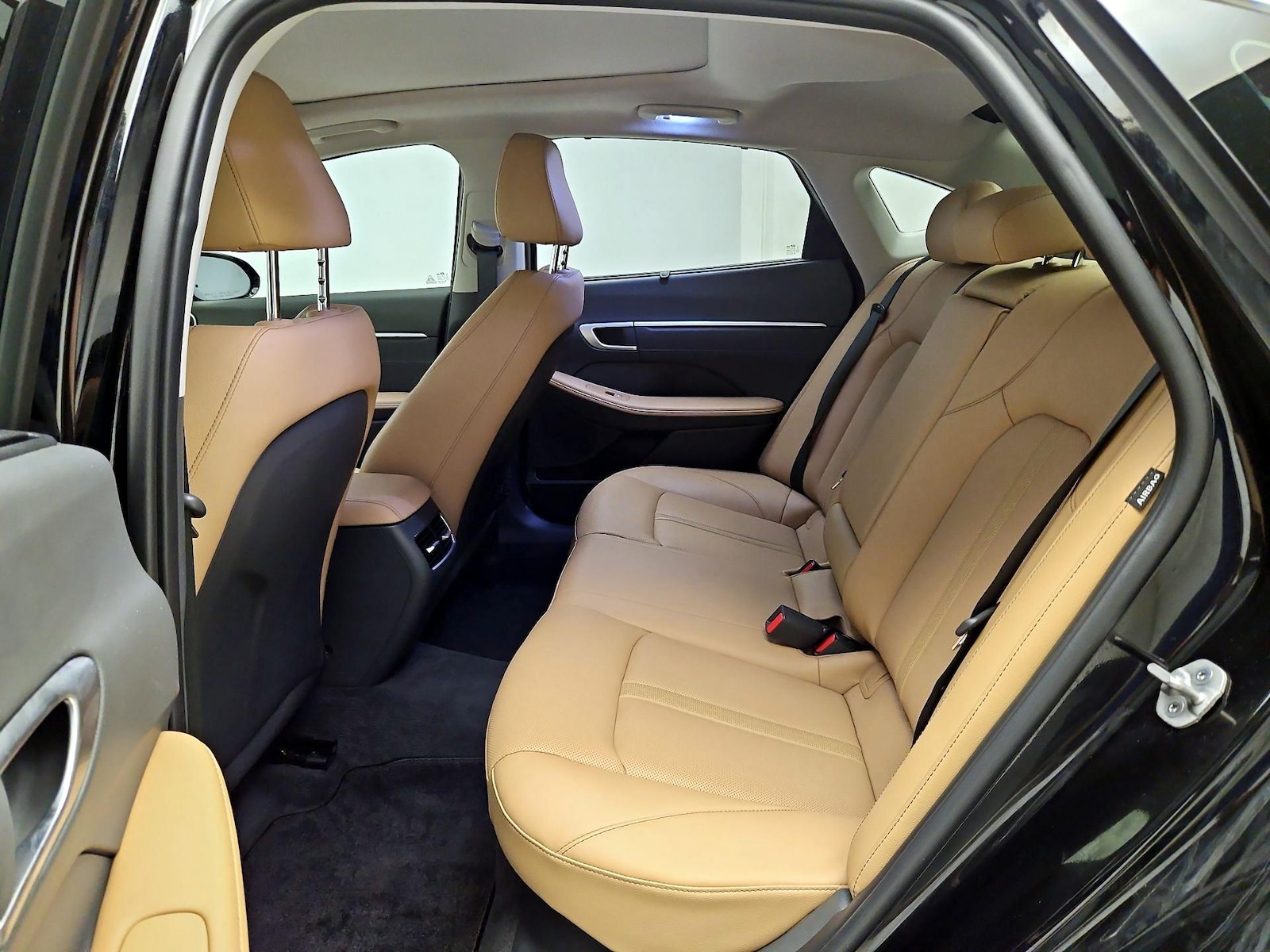2025 Hyundai Sonata Hybrid Limited - Photo 22