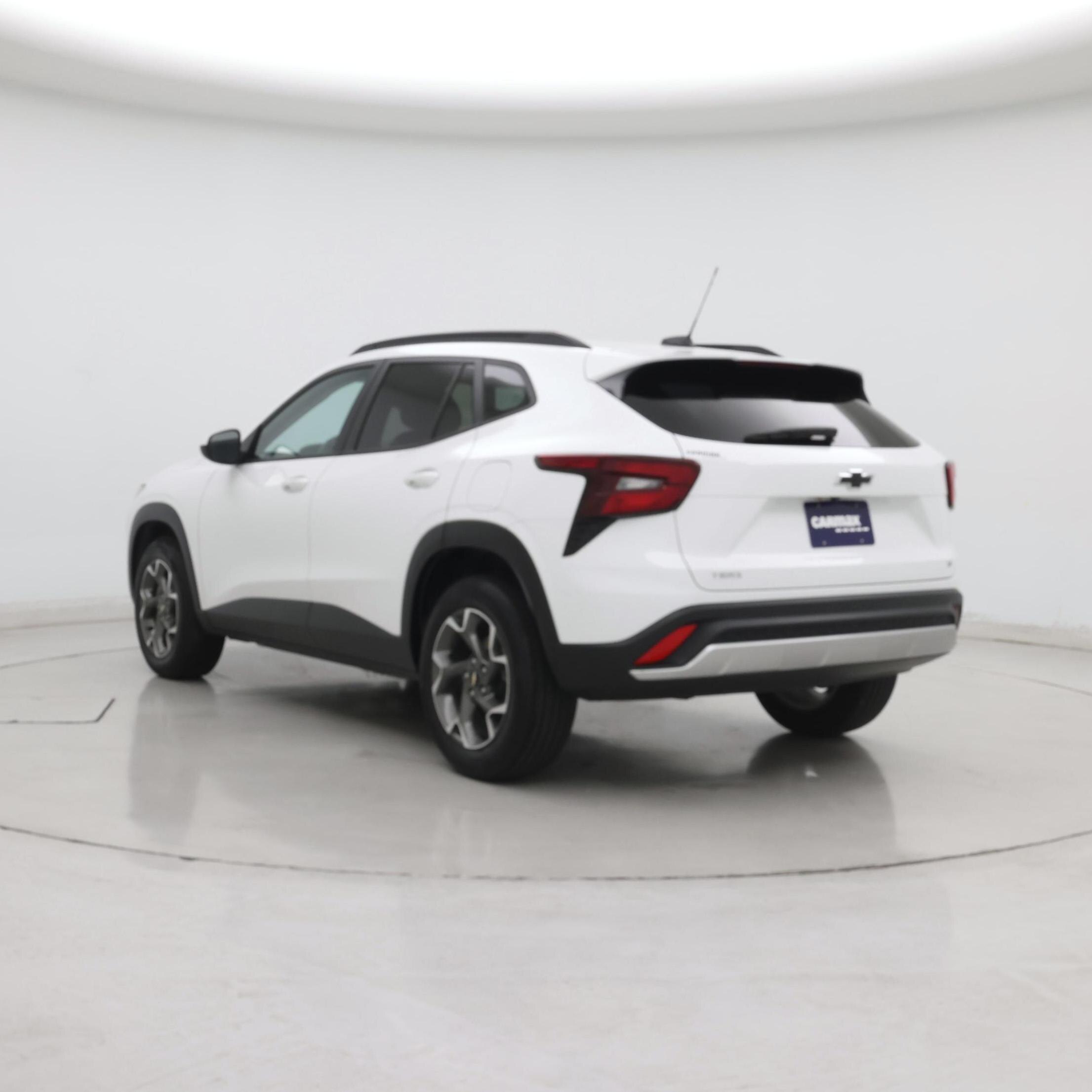 Thumbnail: 2024 Chevrolet Trax - 2