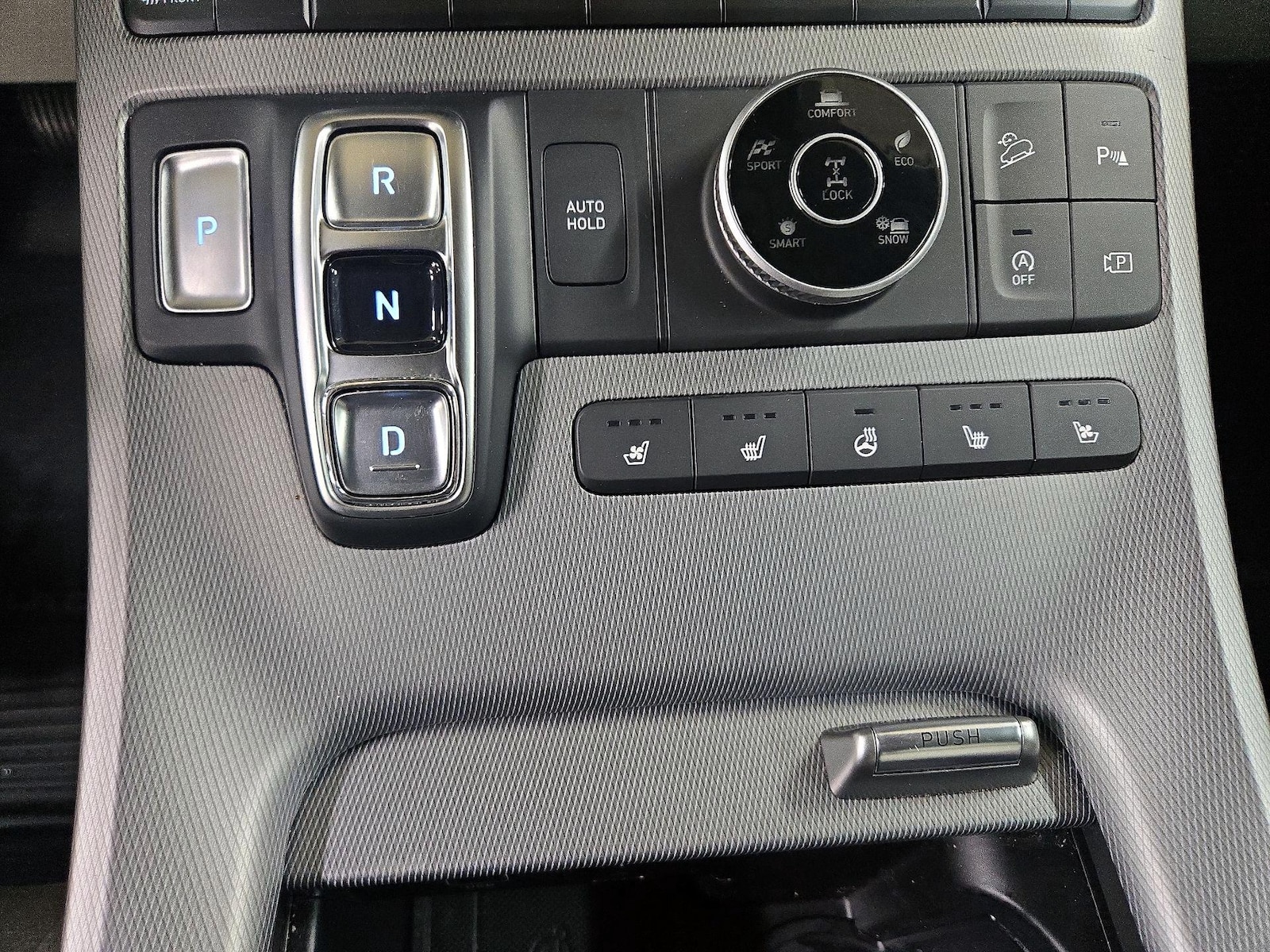 2023 Hyundai Palisade Limited - Photo 18