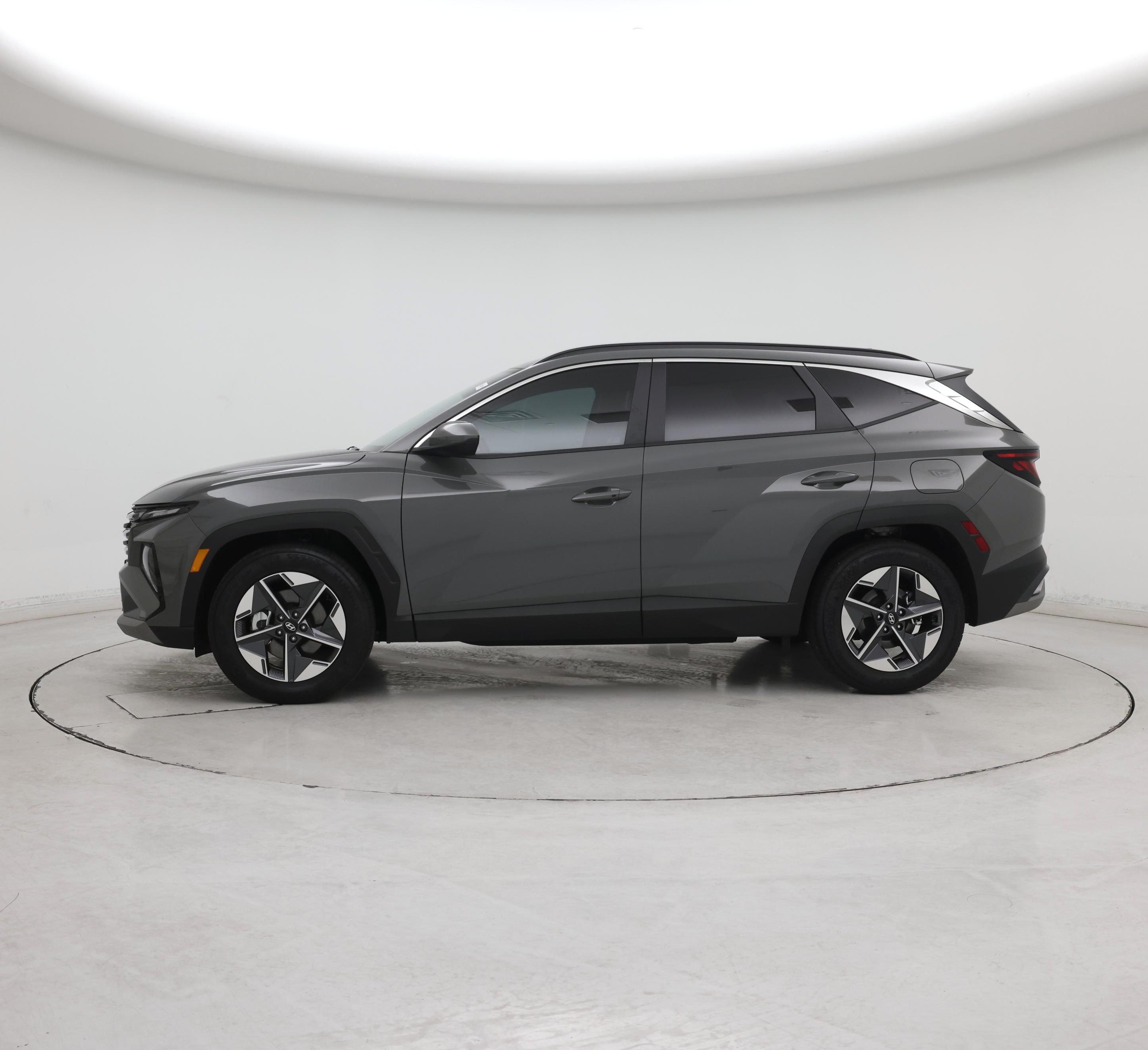 Thumbnail: 2026 Hyundai Tucson - 3