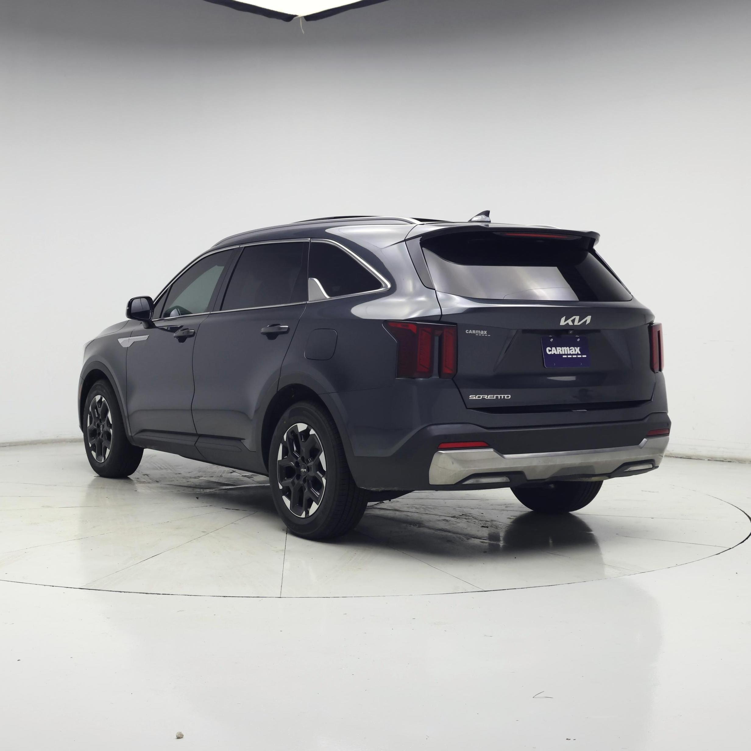 Thumbnail: 2024 Kia Sorento - 2