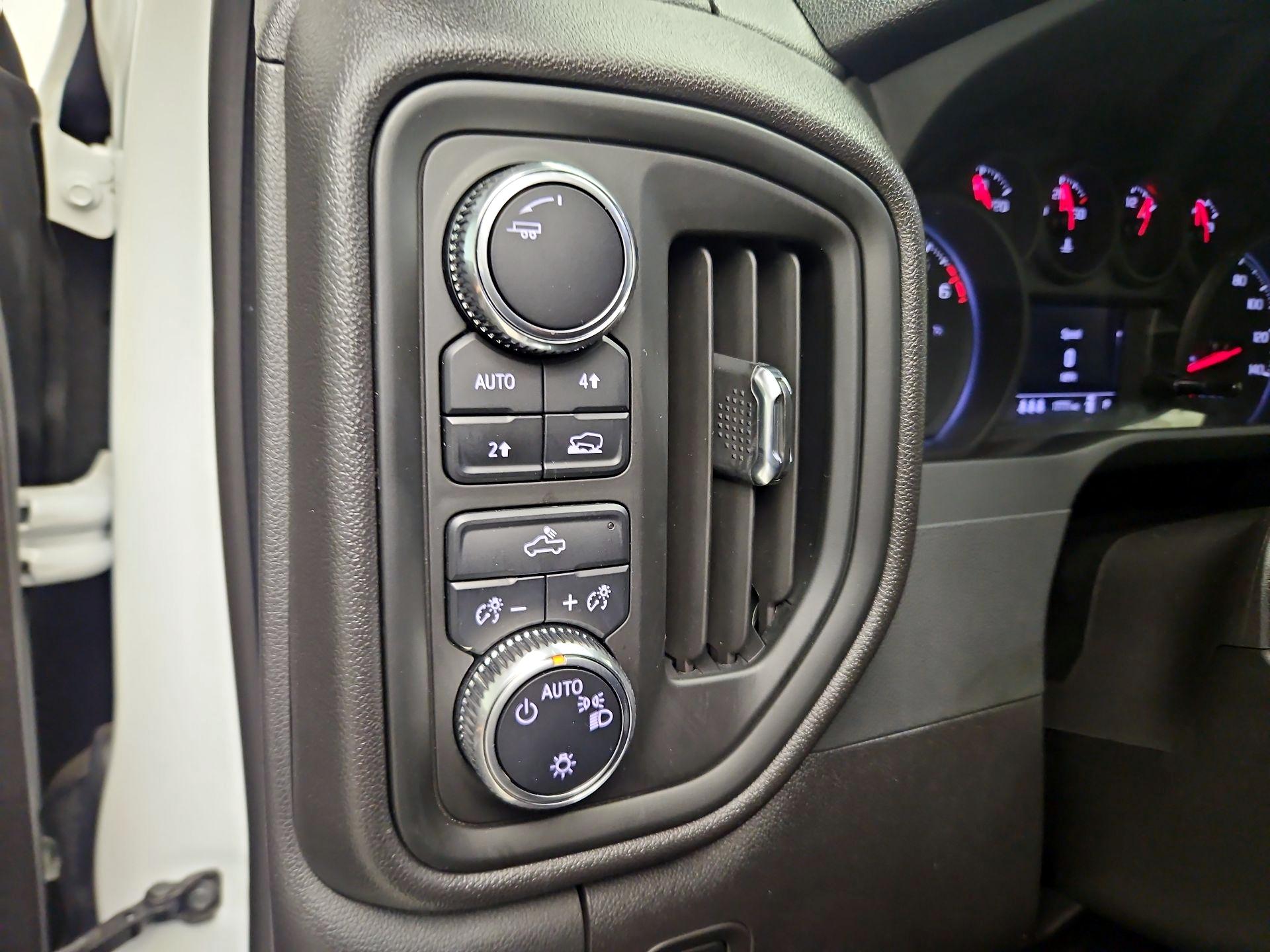 Thumbnail: 2024 GMC Sierra 1500 - 13