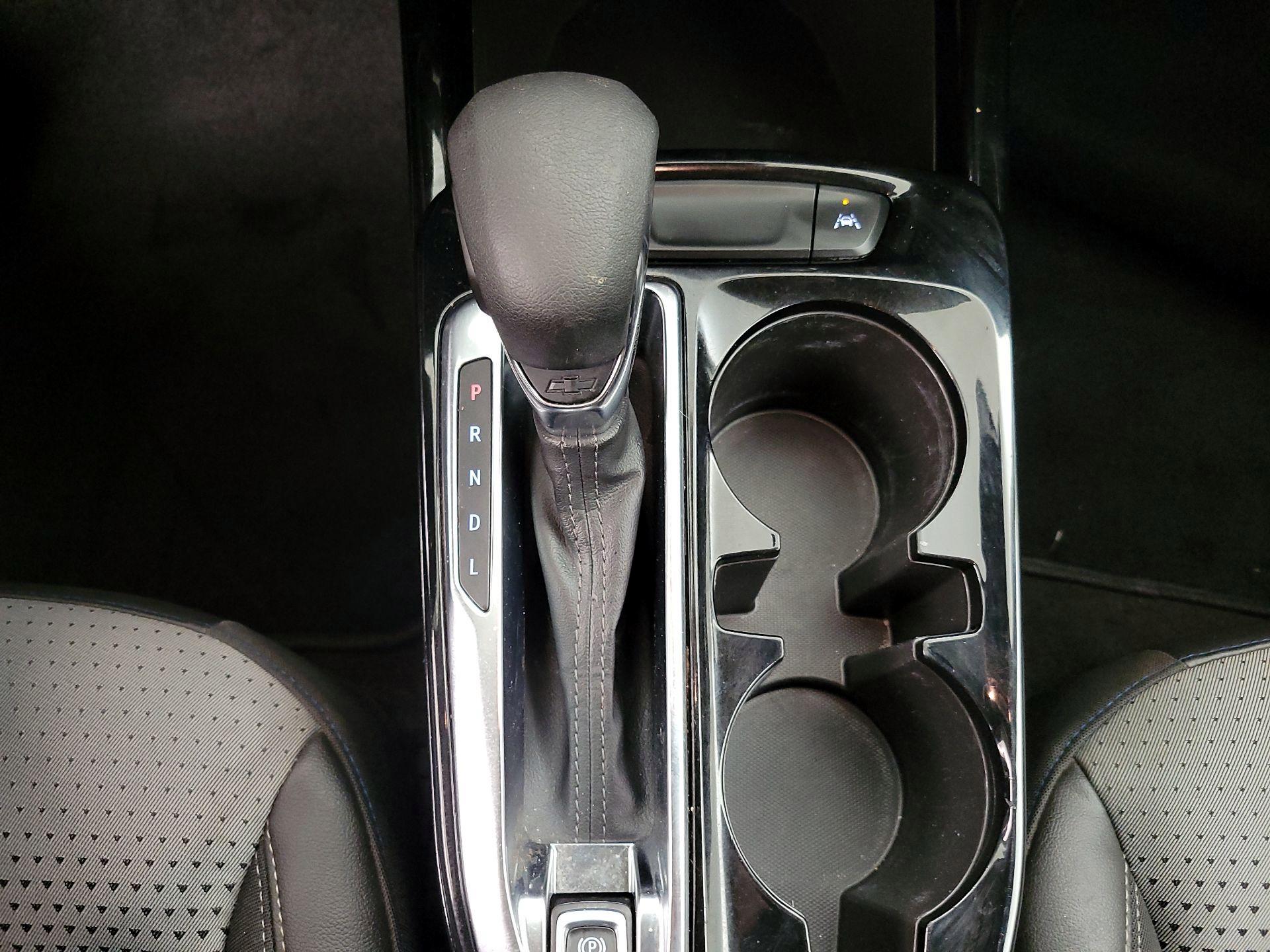 Thumbnail: 2025 Chevrolet Trax - 17