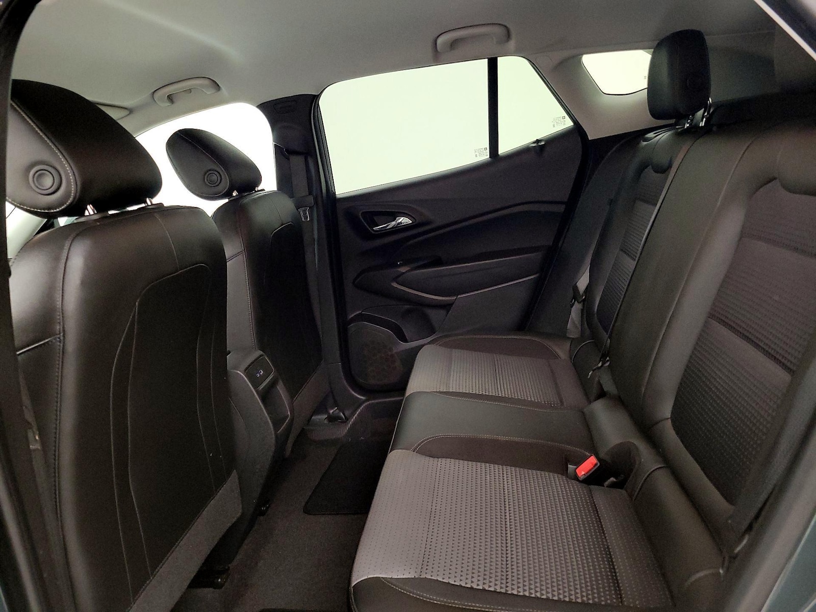 2025 Chevrolet Trax LT - Photo 20