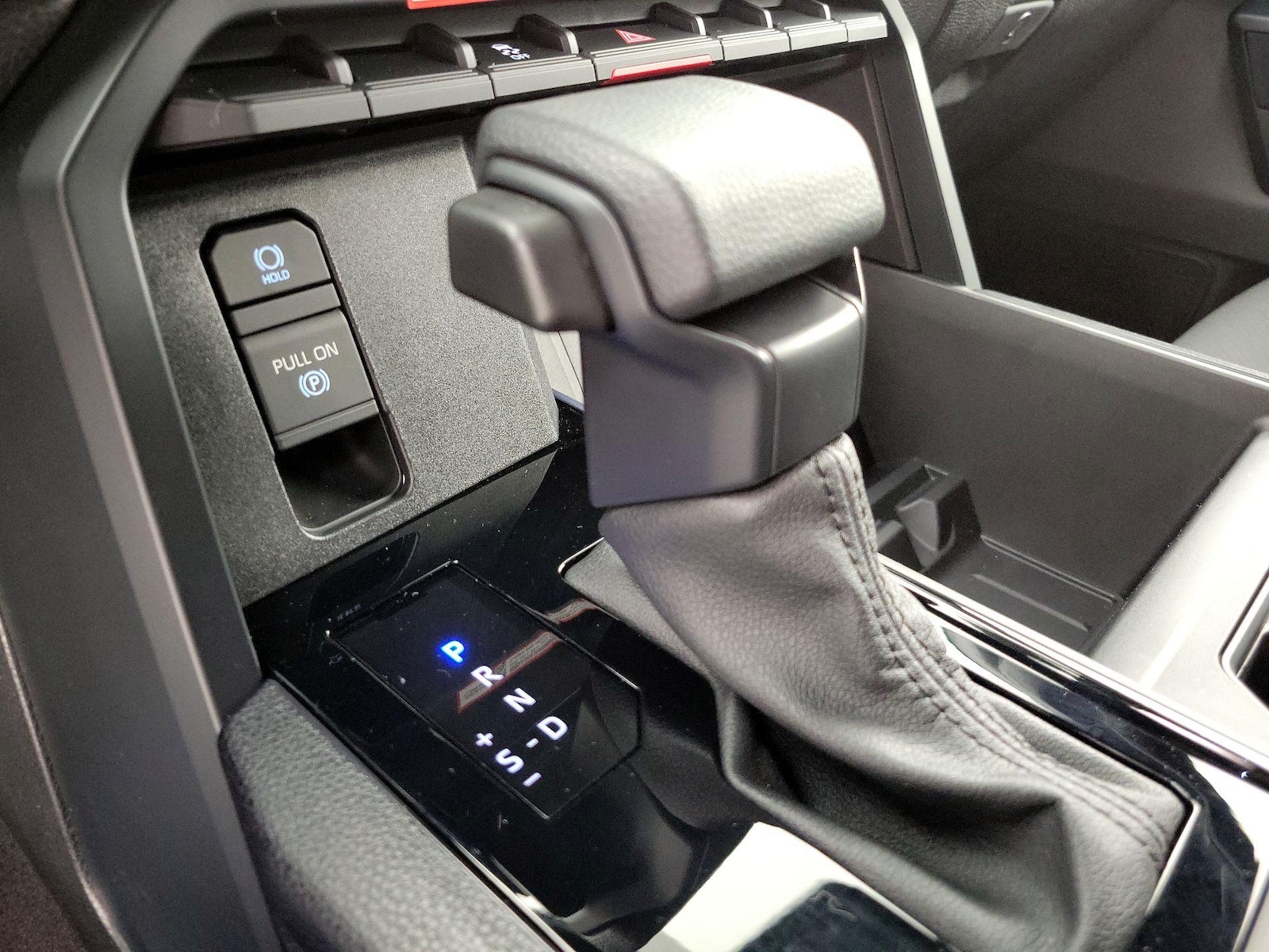 2026 Toyota Tundra SR - Photo 18