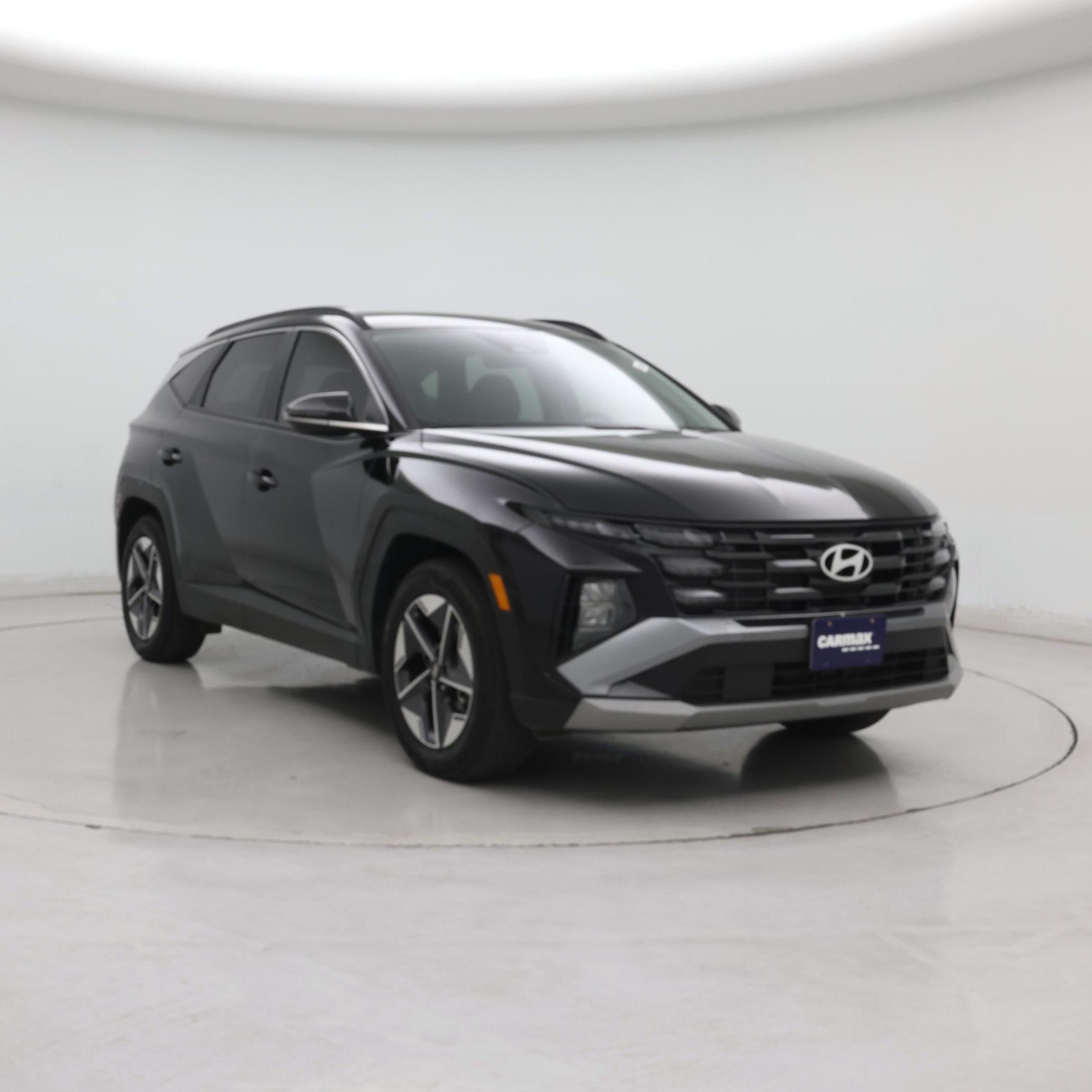 Black 2025 Hyundai Tucson SUV / Crossover Front-Wheel Drive Automatic