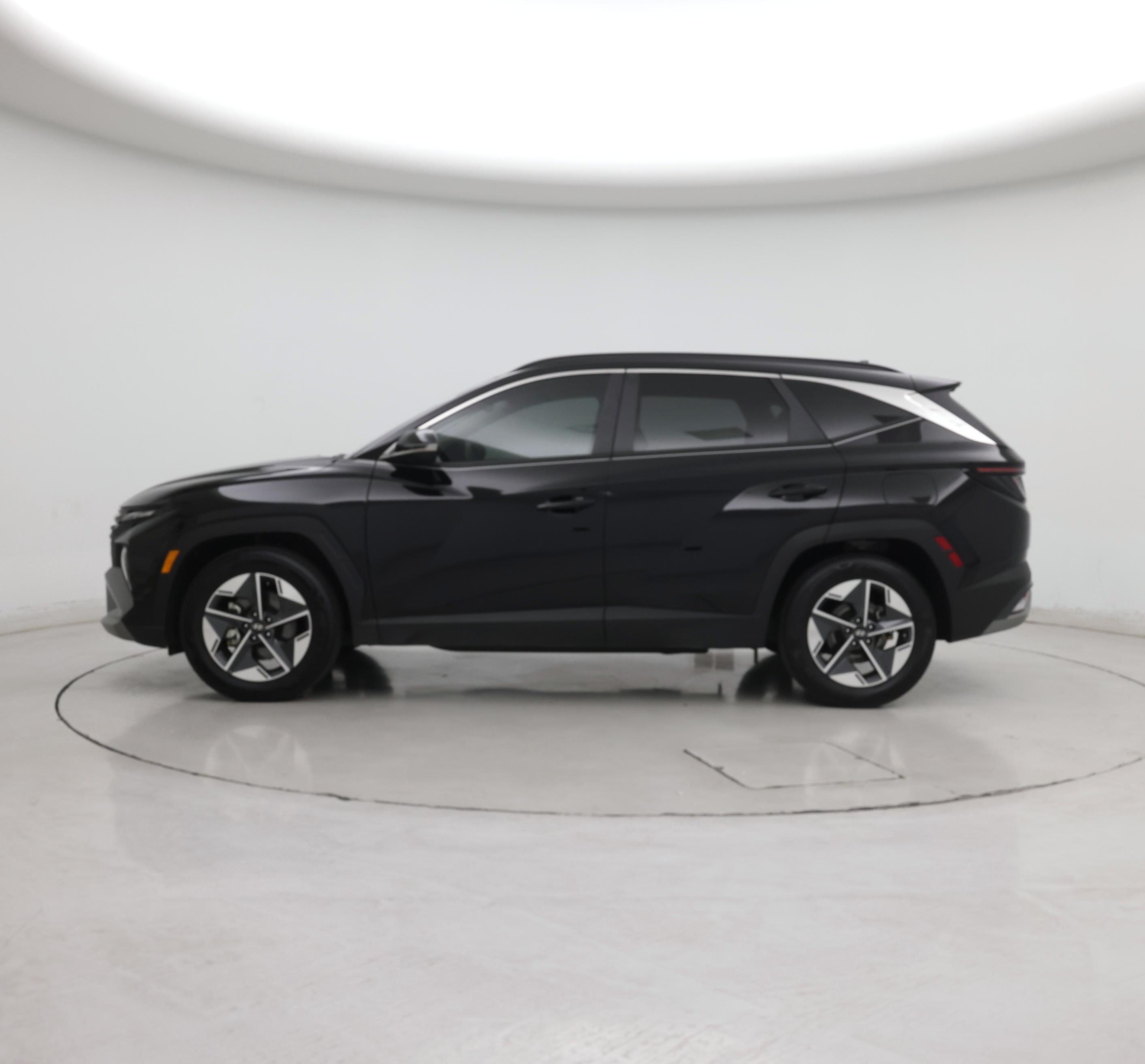 Thumbnail: 2025 Hyundai Tucson - 3
