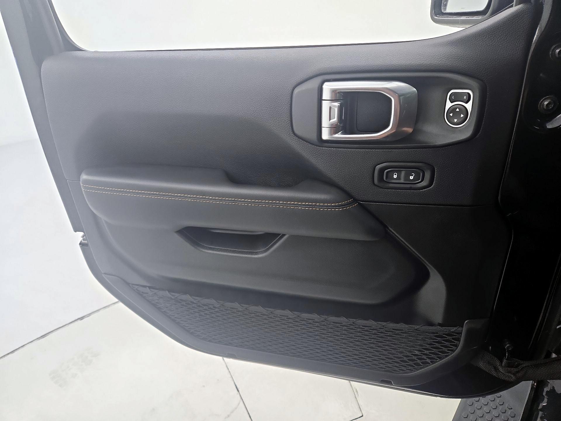 Thumbnail: 2024 Jeep Wrangler - 12