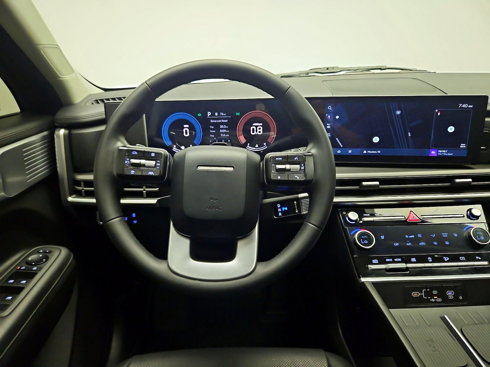 2024 Hyundai Santa Fe XRT - Photo 11