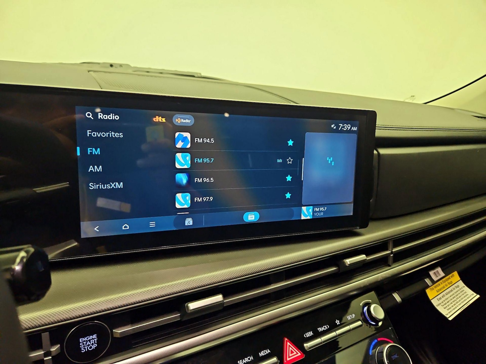 2024 Hyundai Santa Fe XRT - Photo 17