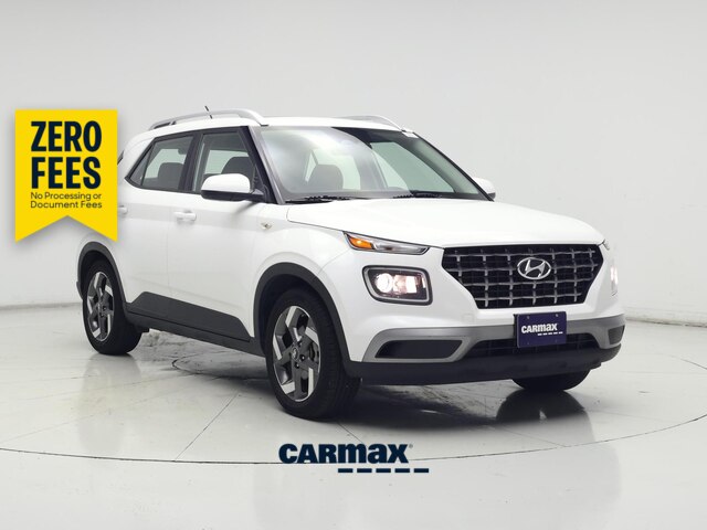 White 2023 Hyundai Venue SUV / Crossover Front-Wheel Drive Automatic