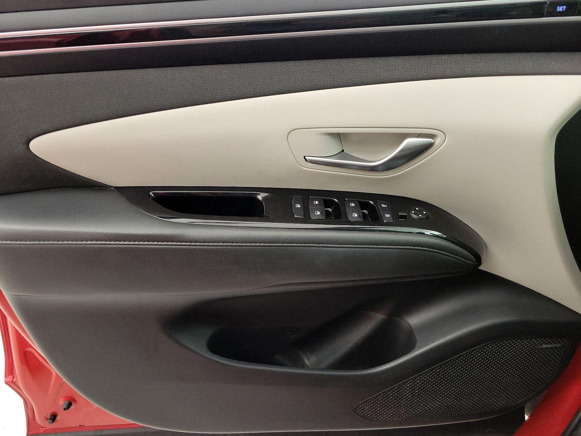 Thumbnail: 2022 Hyundai Tucson - 12