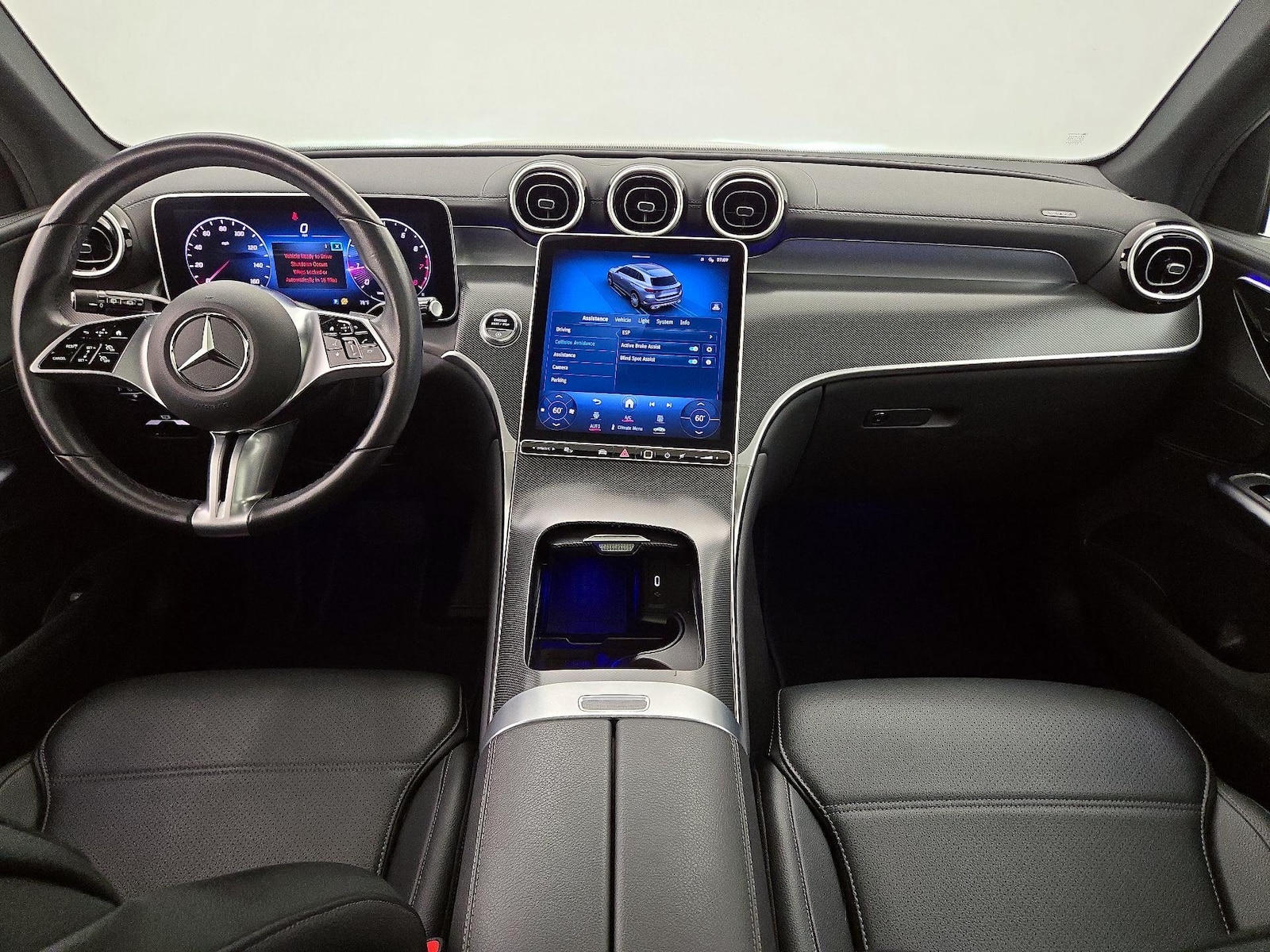 2024 Mercedes-Benz GLC GLC 300 - Photo 10