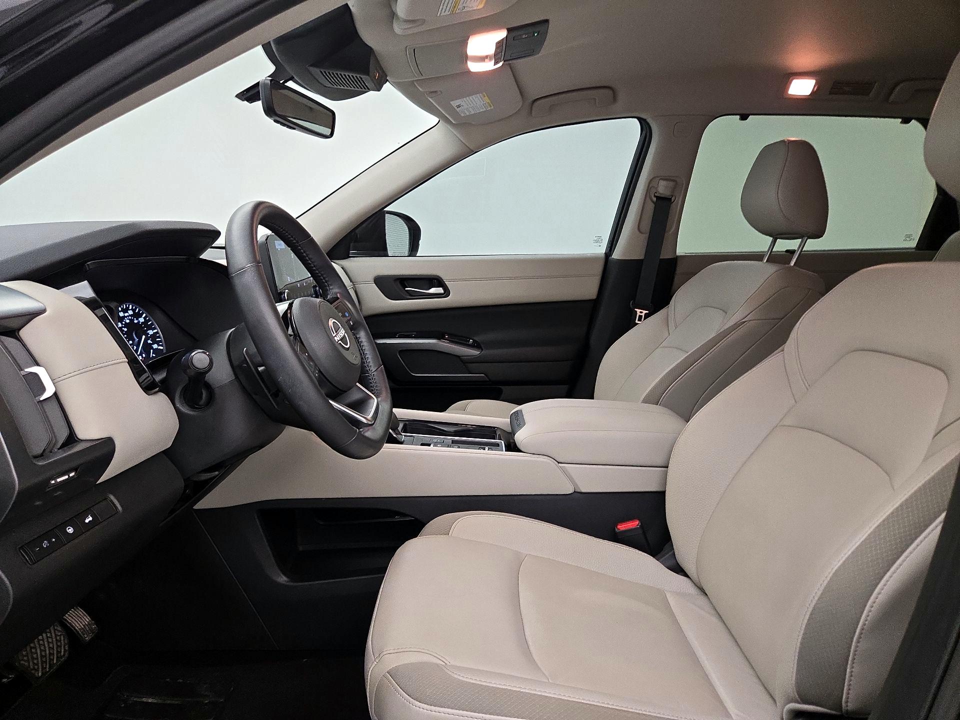 Thumbnail: 2025 Nissan Pathfinder - 11