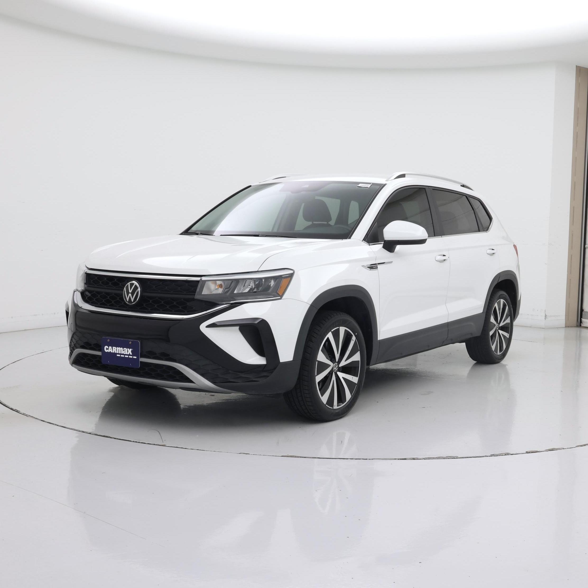 Thumbnail: 2024 Volkswagen Taos - 4