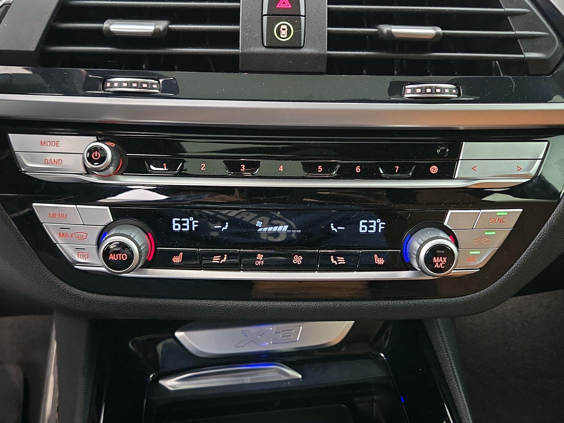 Thumbnail: 2021 BMW X3 - 17