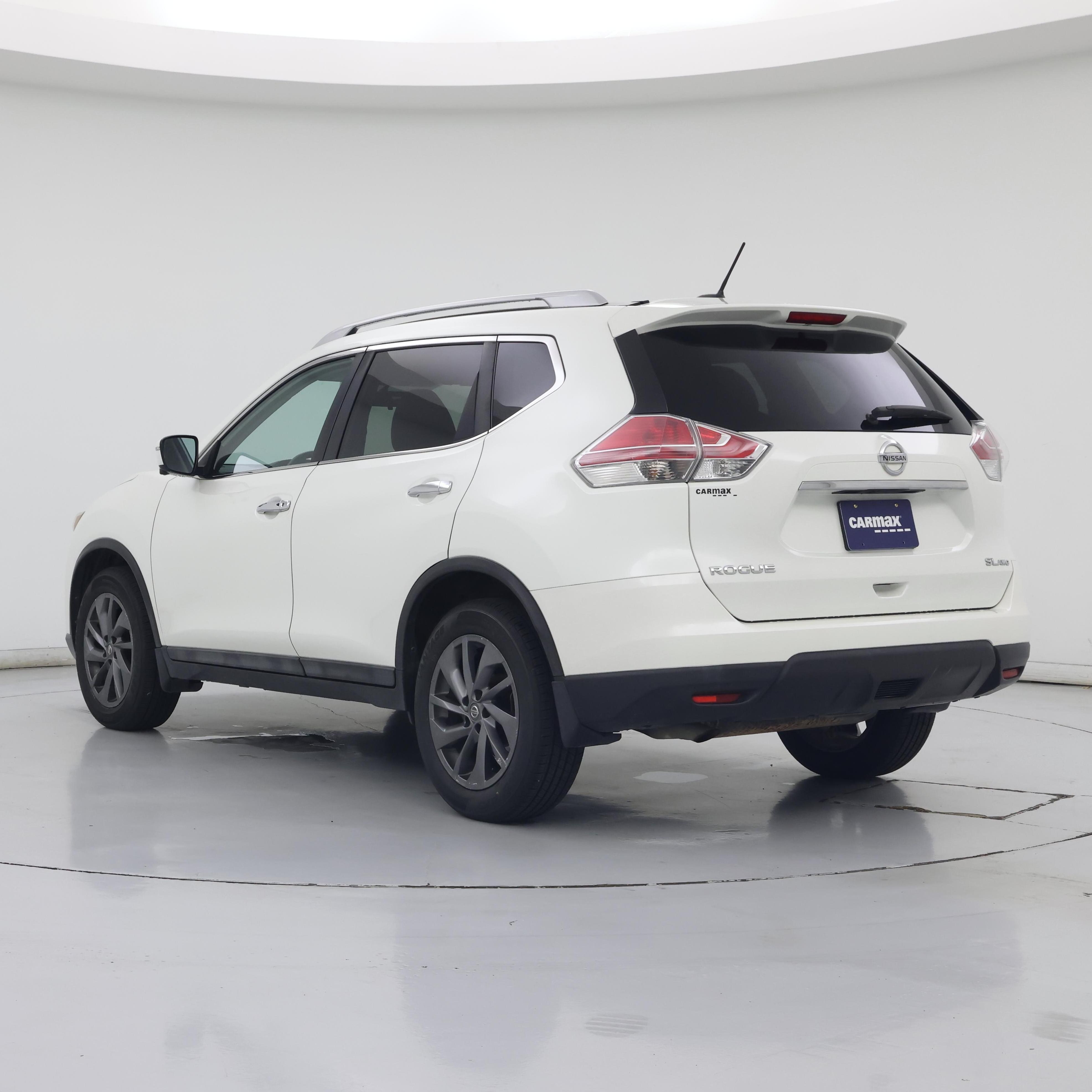 Thumbnail: 2016 Nissan Rogue - 2