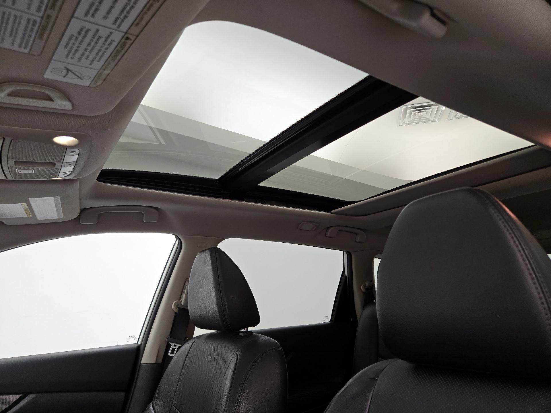 Thumbnail: 2016 Nissan Rogue - 20