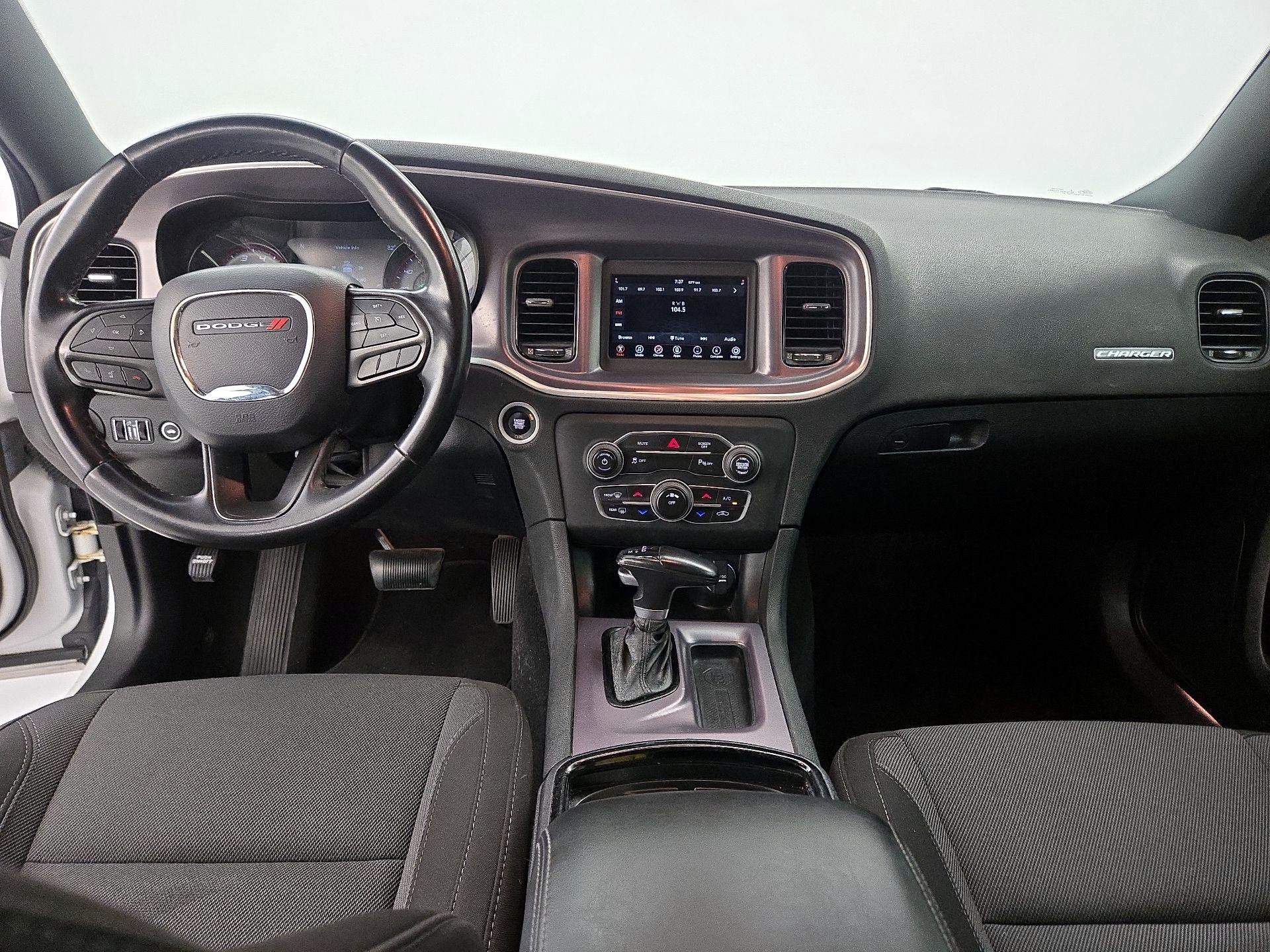 Thumbnail: 2020 Dodge Charger - 9