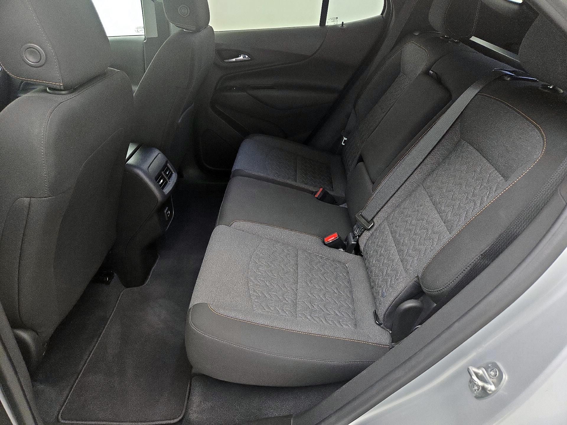 Thumbnail: 2022 Chevrolet Equinox - 19
