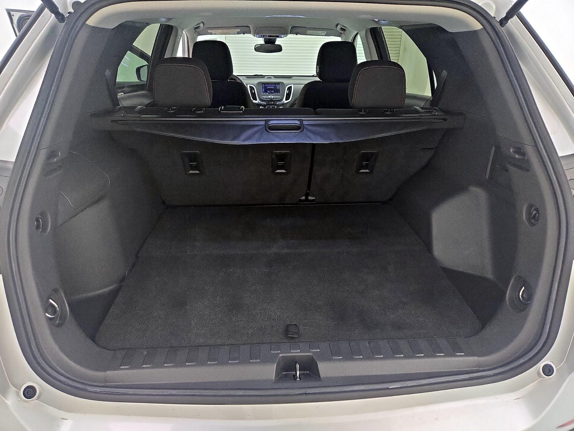 Thumbnail: 2022 Chevrolet Equinox - 20
