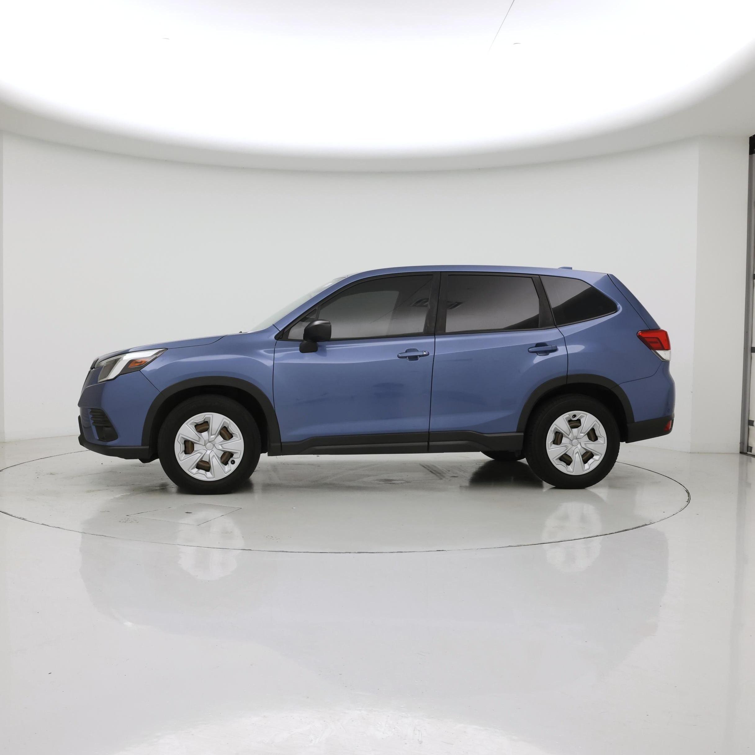 Thumbnail: 2023 Subaru Forester - 3