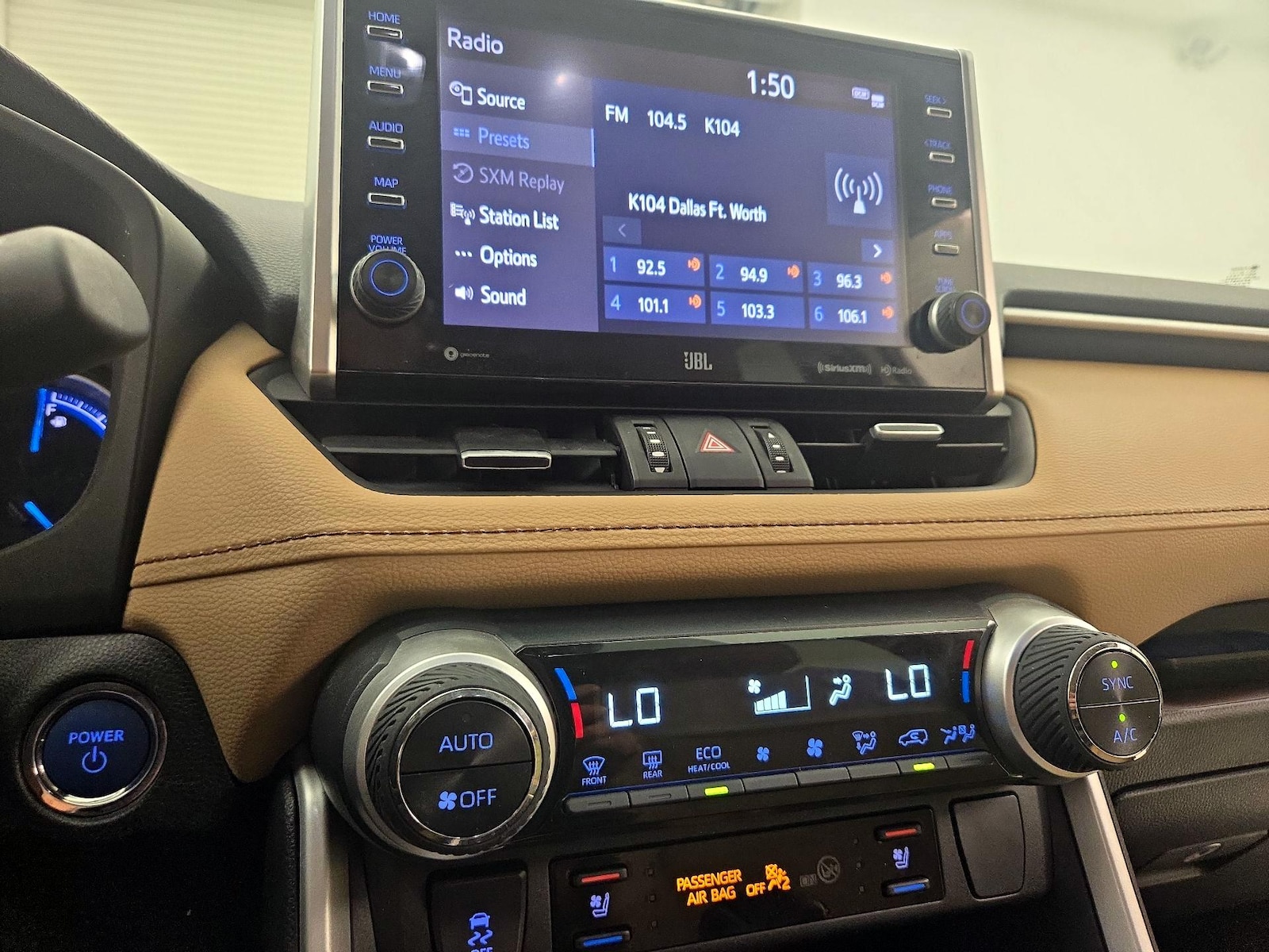 2022 Toyota RAV4 Limited - Photo 17