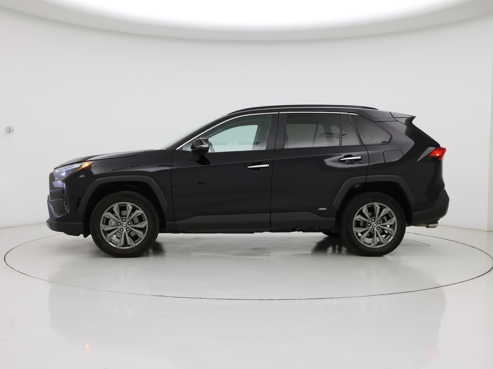 2022 Toyota RAV4 Limited - Photo 4