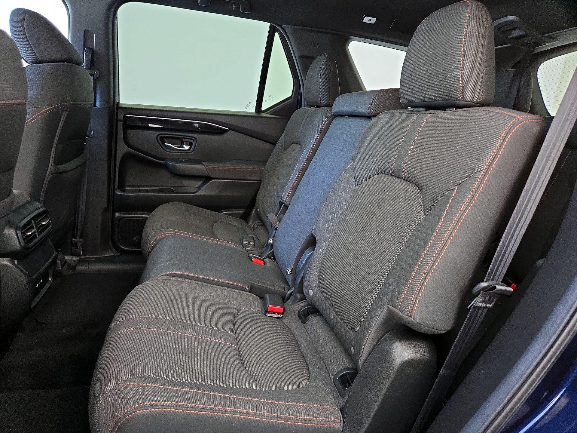Thumbnail: 2025 Honda Pilot - 19