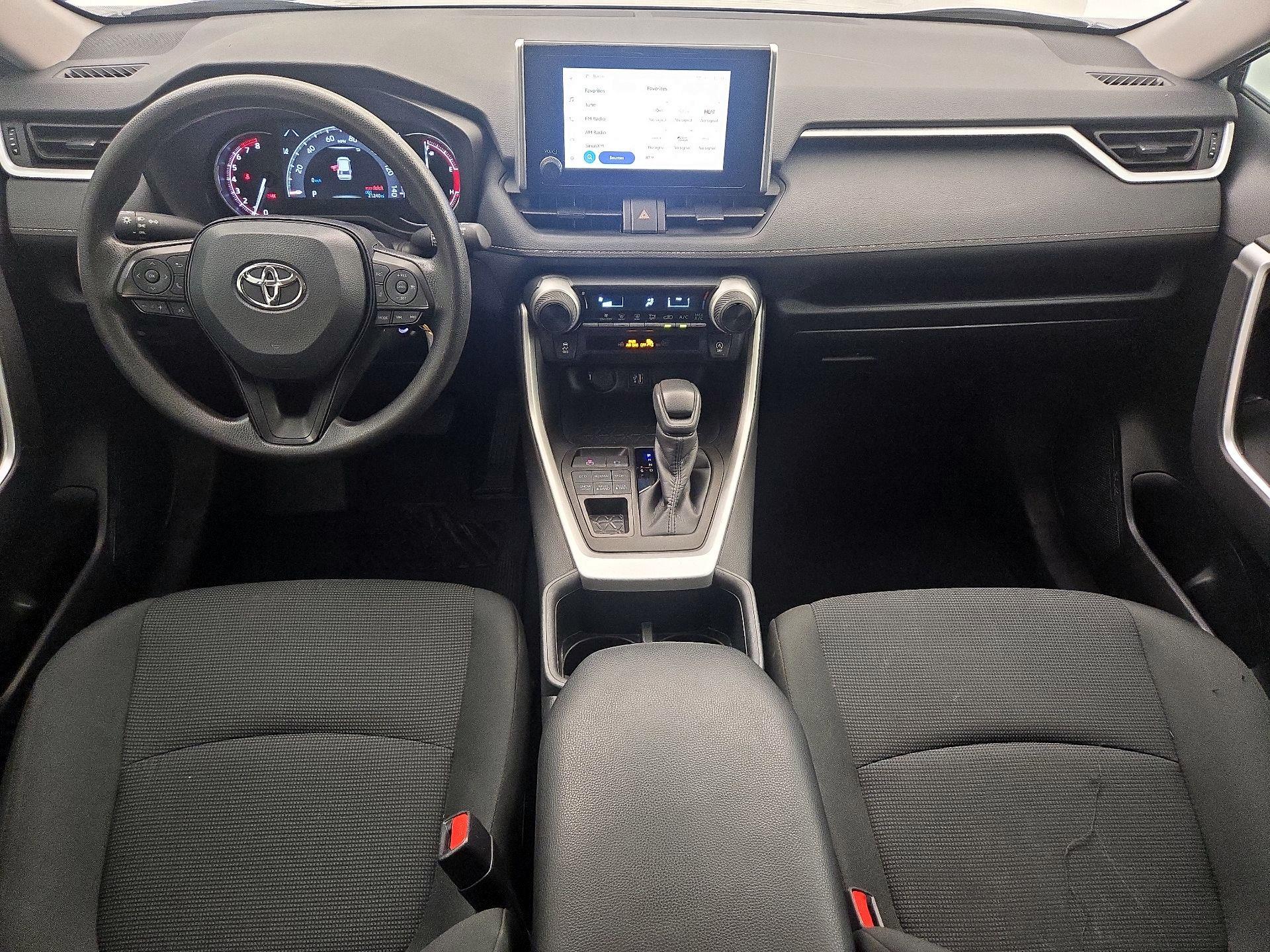 Thumbnail: 2025 Toyota RAV4 - 9
