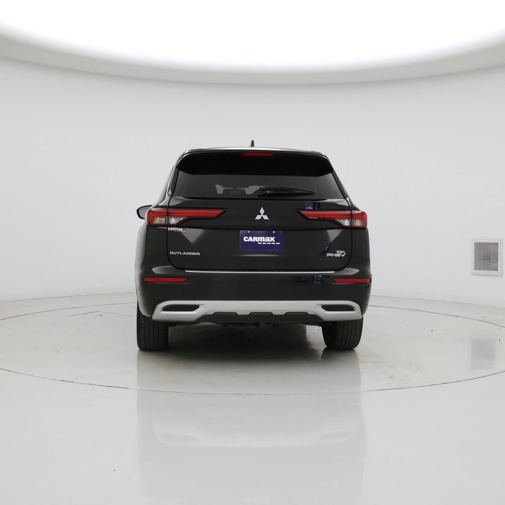 Thumbnail: 2023 Mitsubishi Outlander - 6