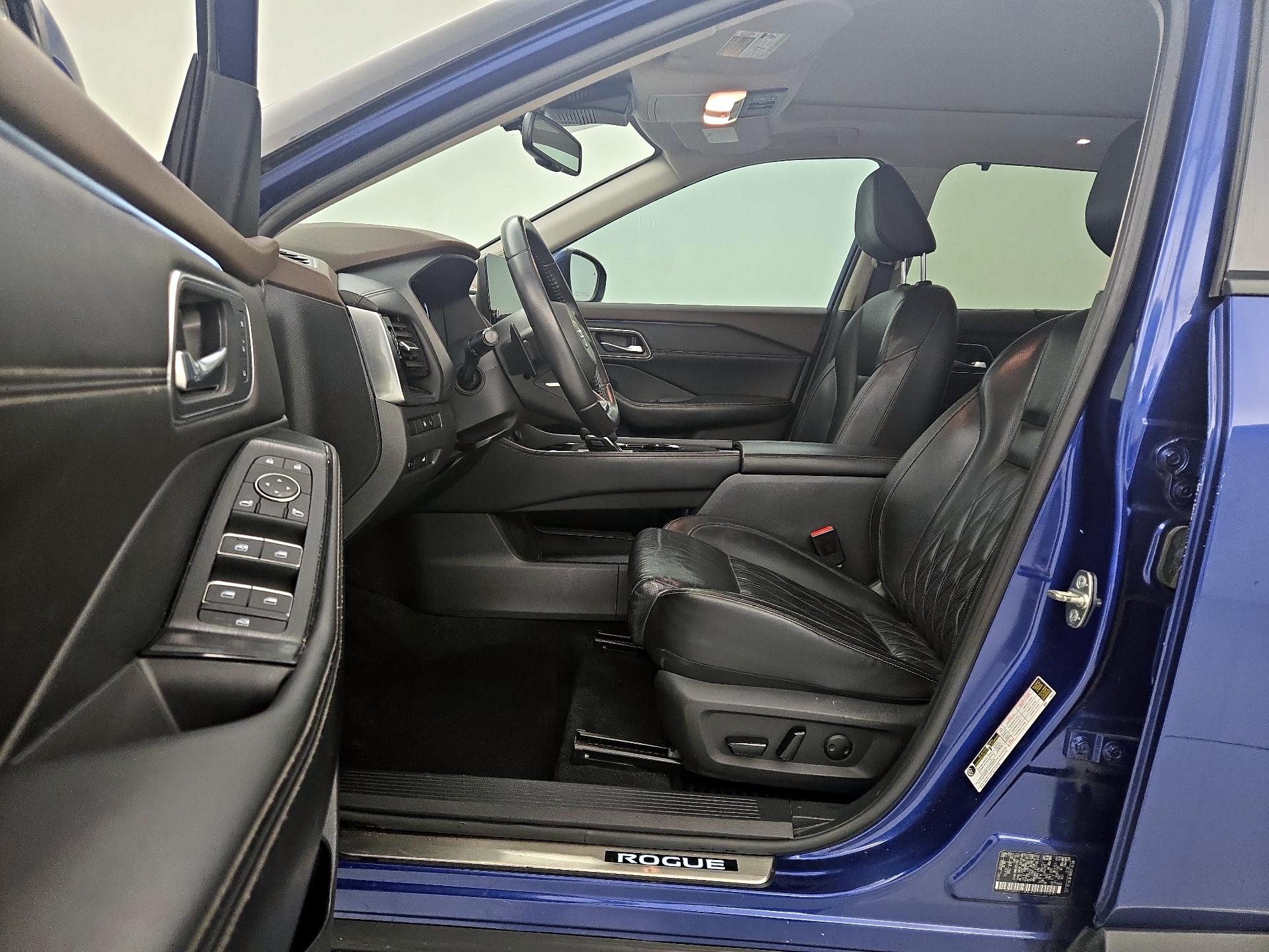 Thumbnail: 2021 Nissan Rogue - 11