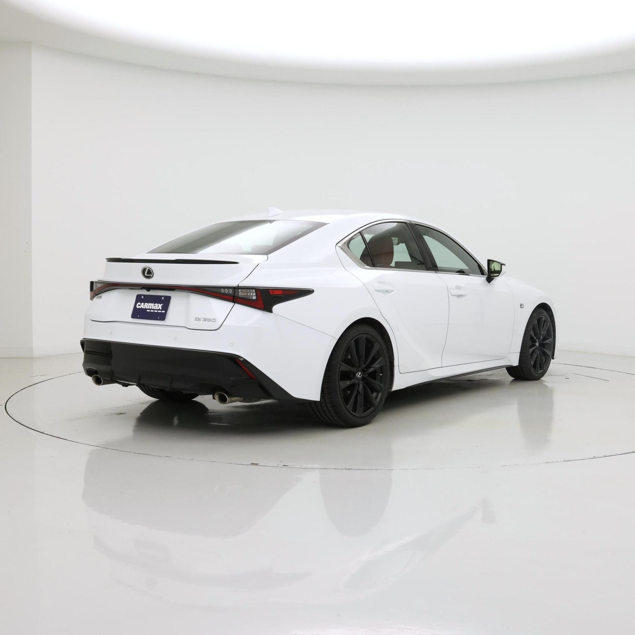 Thumbnail: 2022 Lexus IS - 8