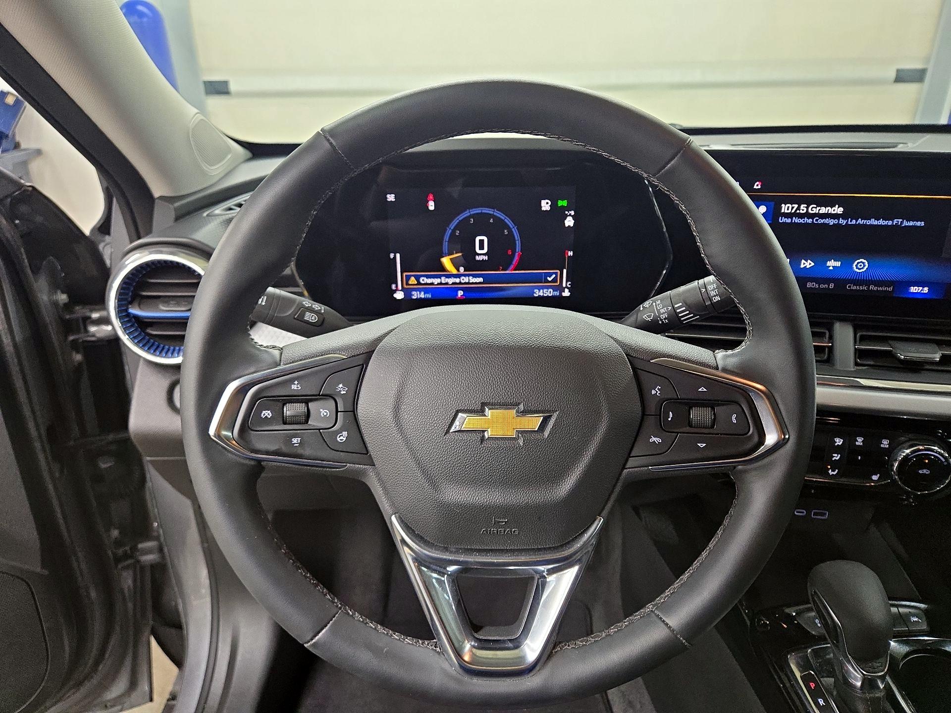 Thumbnail: 2025 Chevrolet Trax - 10
